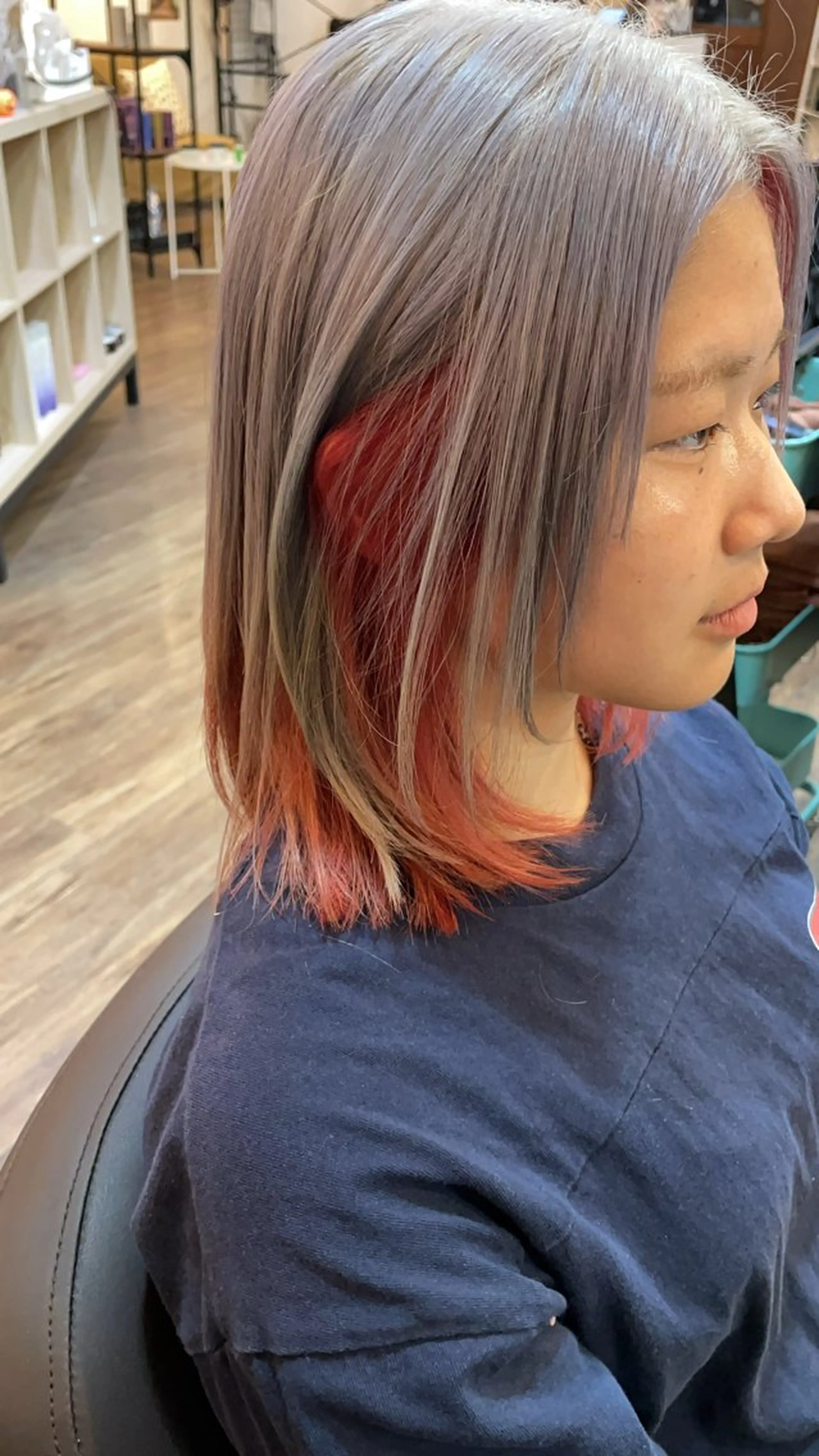 ミディアム カラー カット ヘアカラー 万都里 MATSURIのヘアスタイル