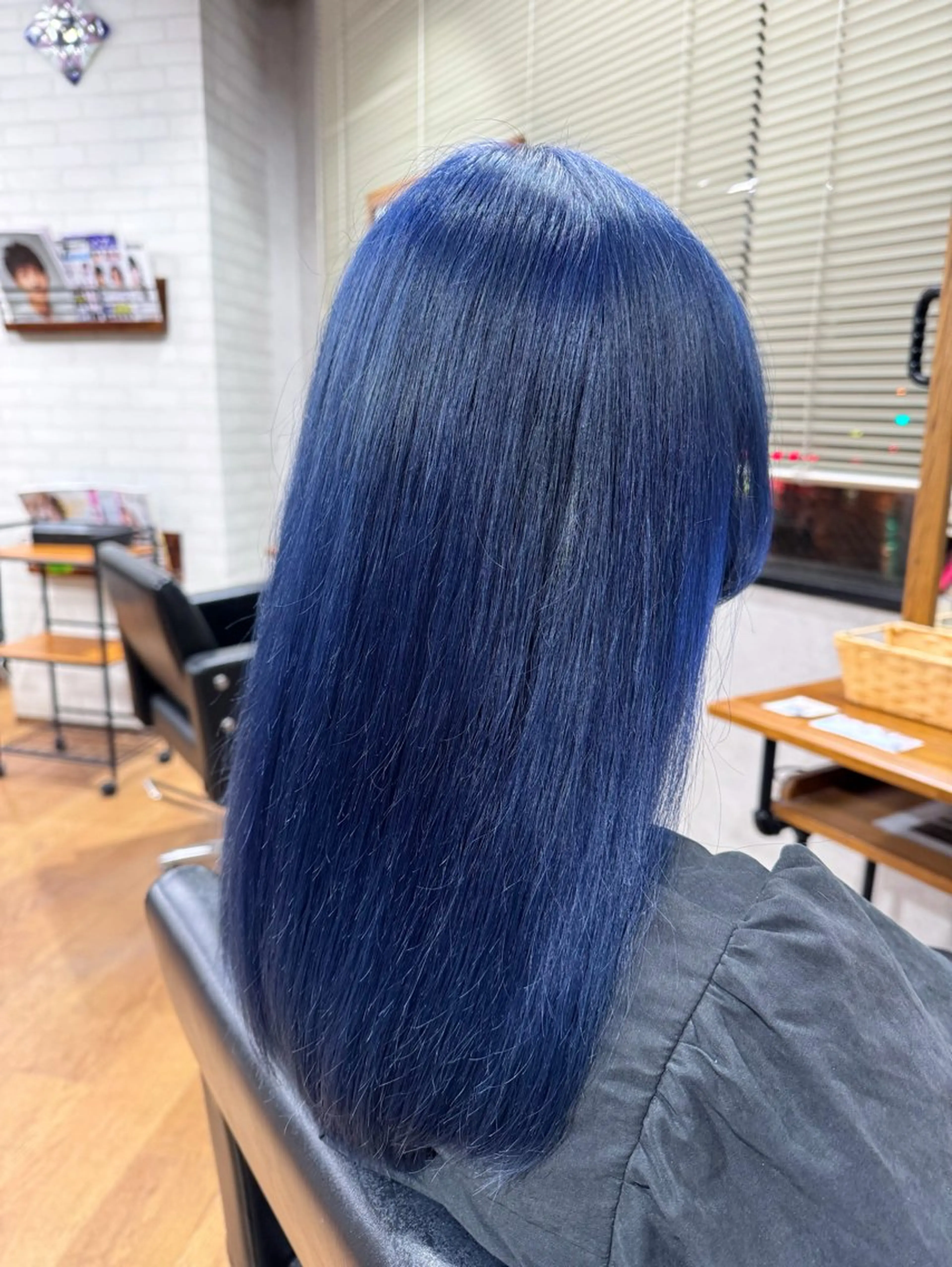 セミロング カラー ブルーカラー カット ヘアカラー ✨ハイトーン カラー福岡拓也✨のヘアスタイル