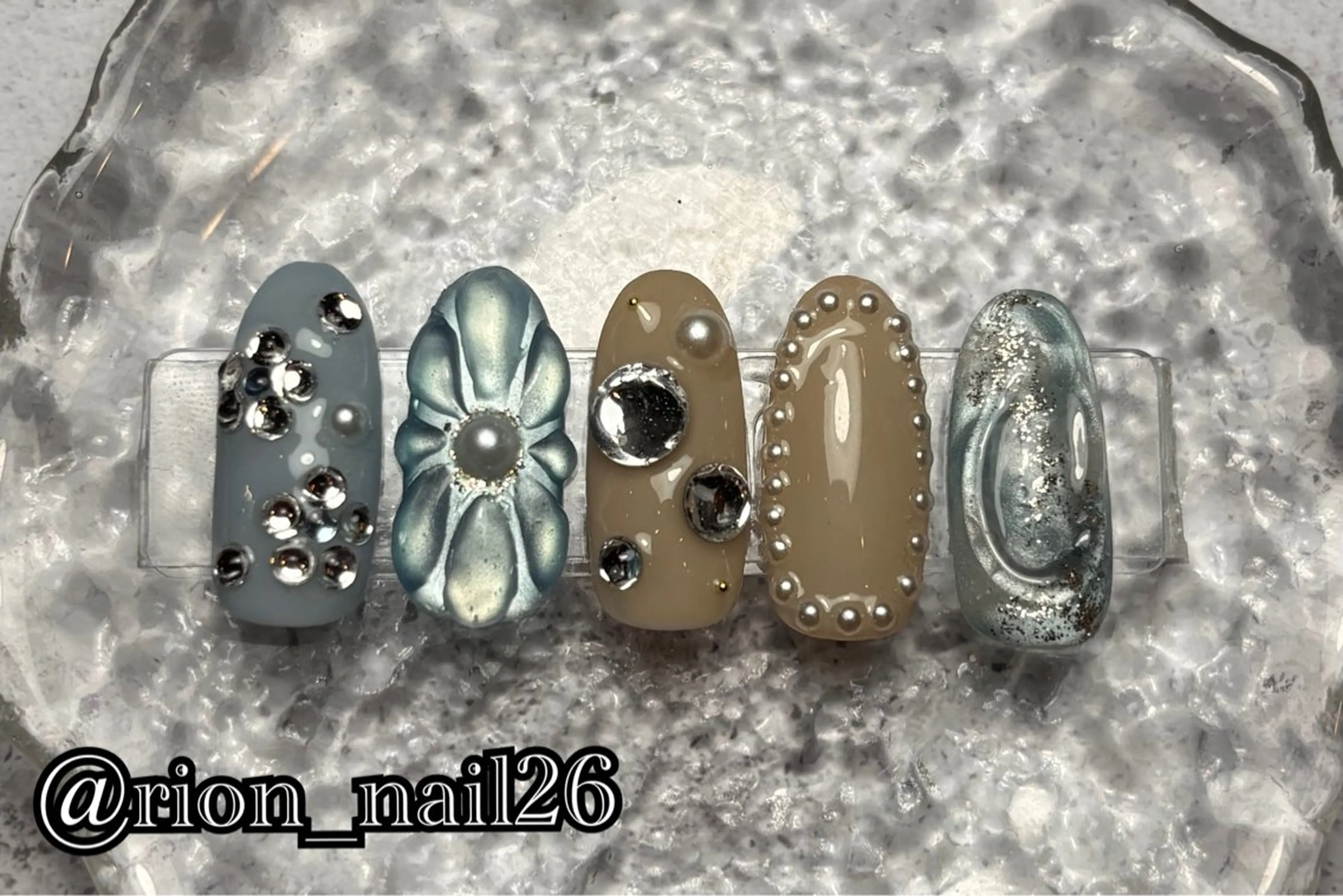 ネイル Juni nail所属・S. Rionのネイルデザイン