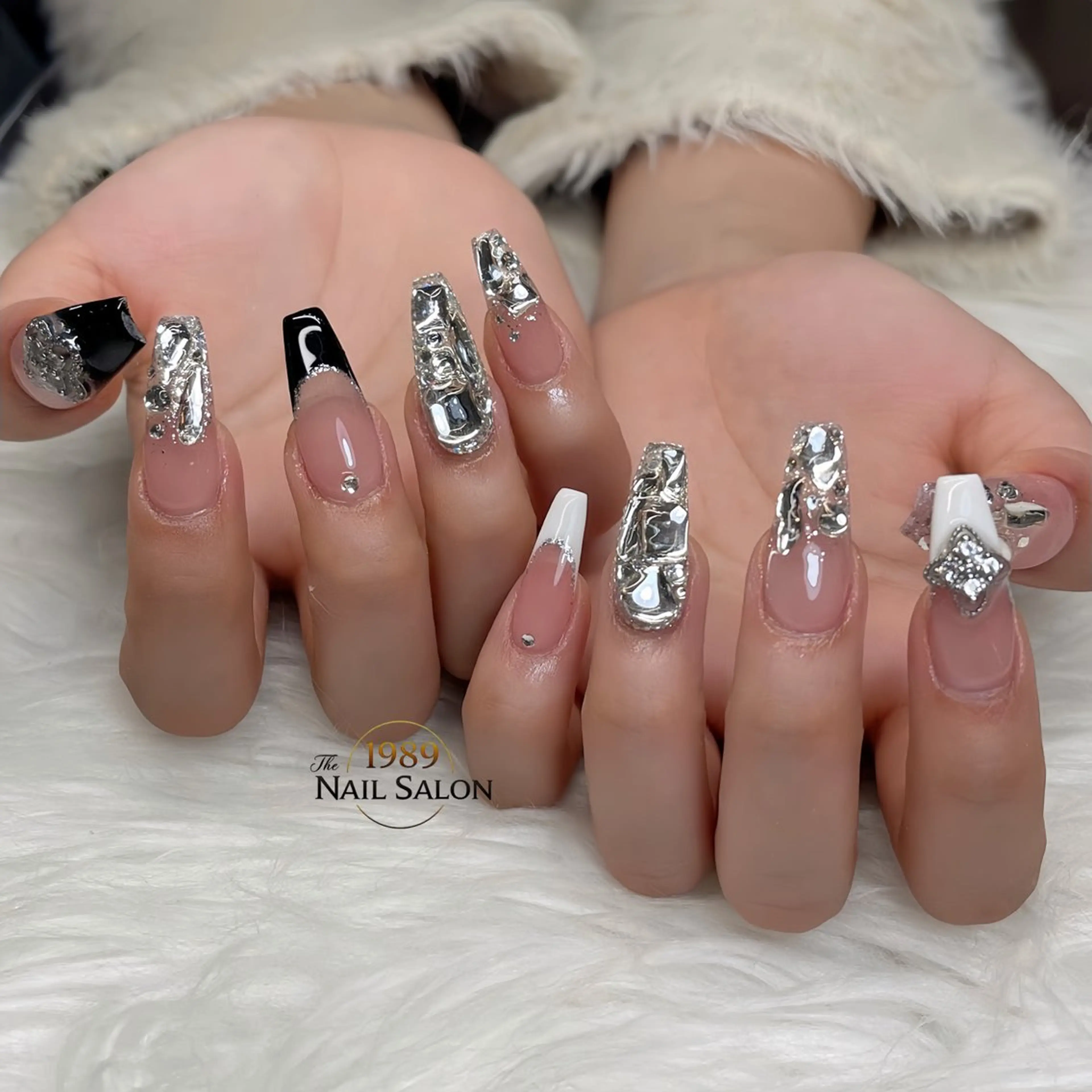 ネイル ハンドネイル The 1989 Nail Salonのネイルデザイン