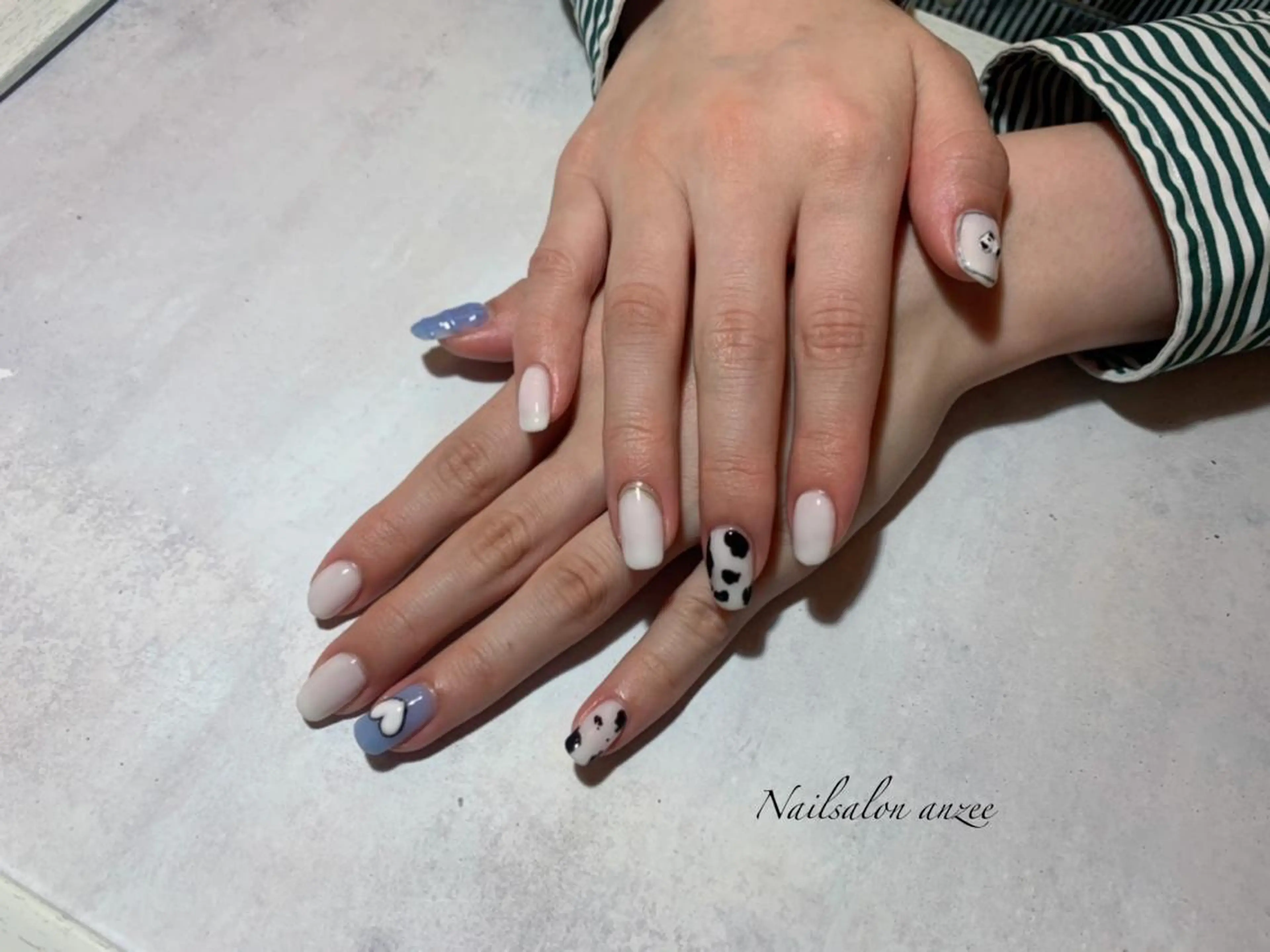 ミディアム sp anzeeのネイルデザイン