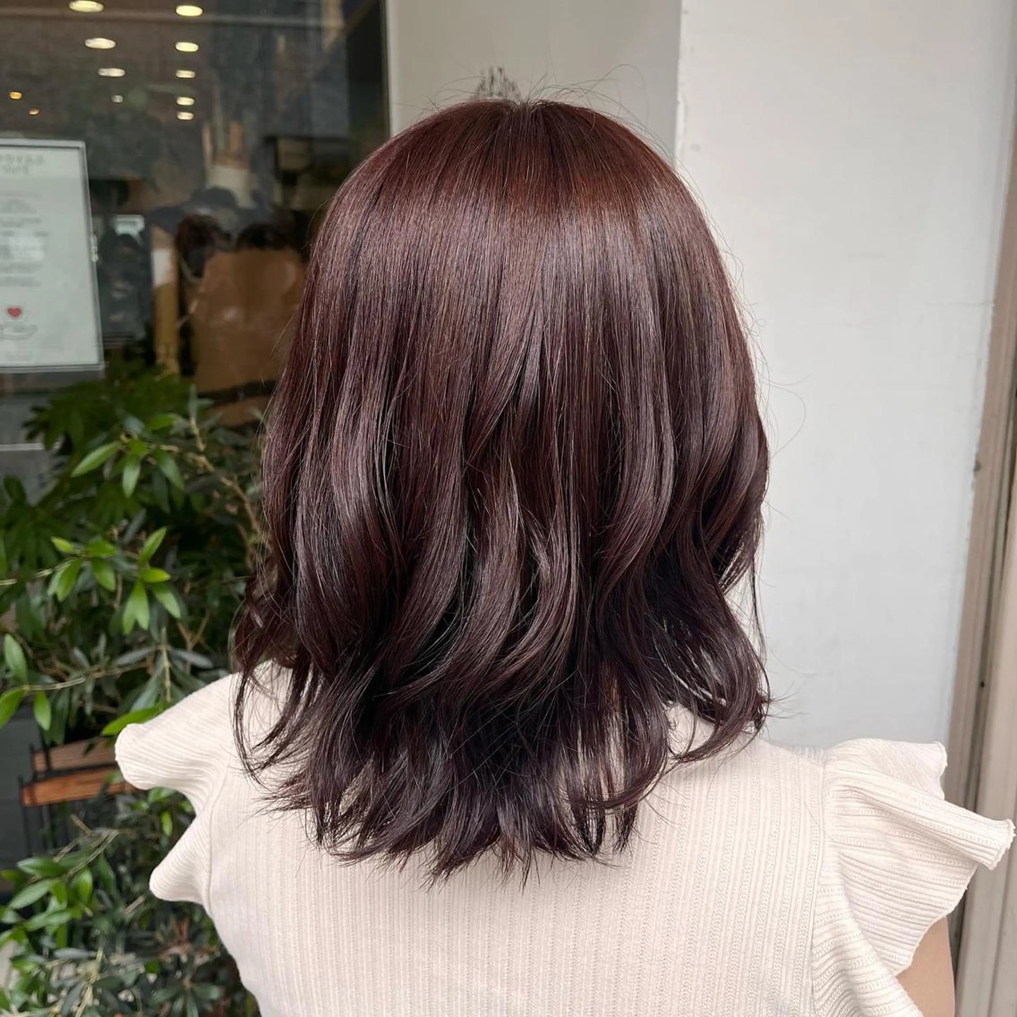 ミディアム カラー ピンクカラー バイオレットカラー ヘアカラー よしだ しおりのヘアスタイル