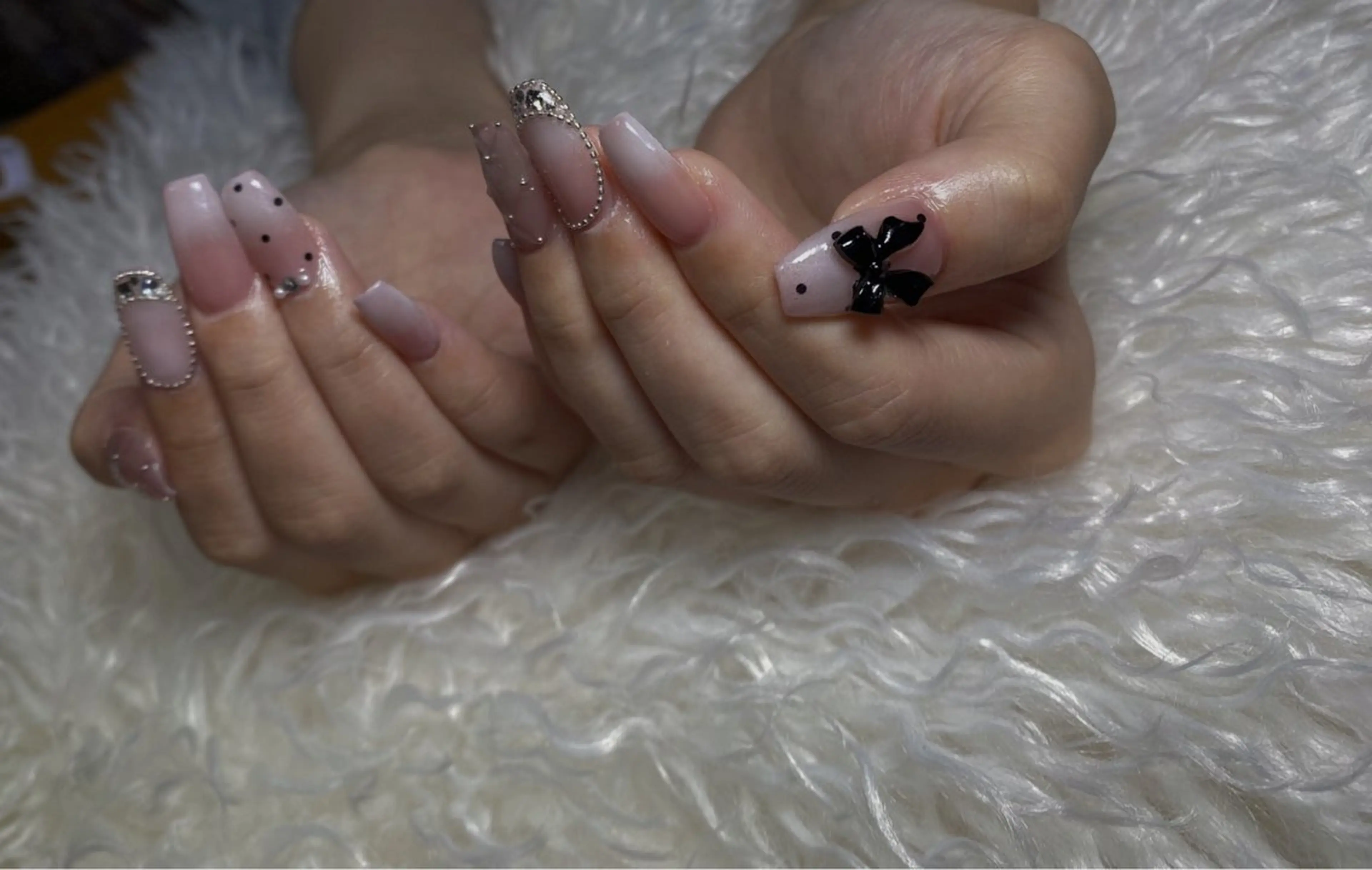 ネイル n o q r m. n a c h iのネイルデザイン