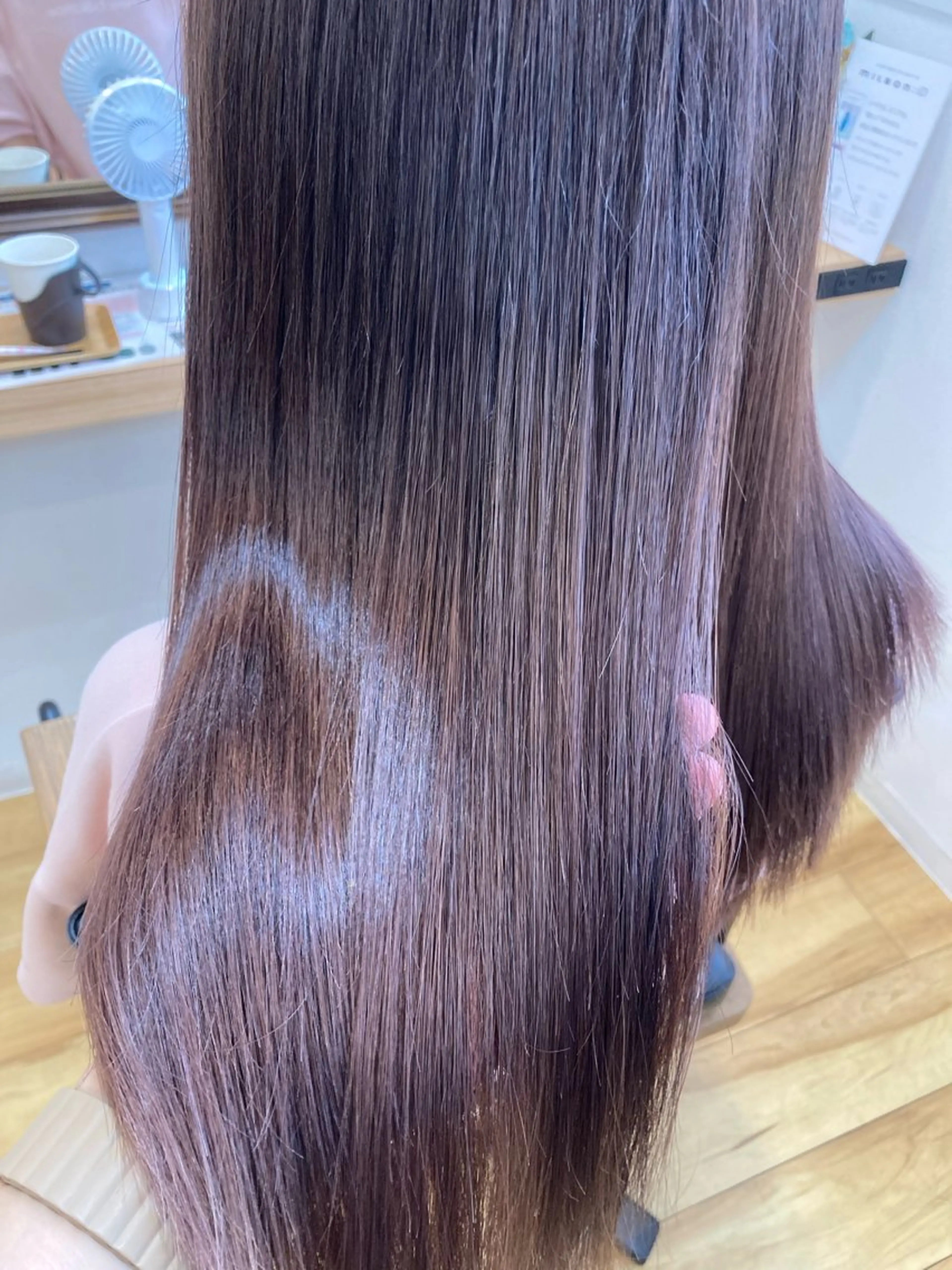 ロング カラー ブラウンカラー ショコラブラウン 髪質改善 大野 まゆのヘアスタイル