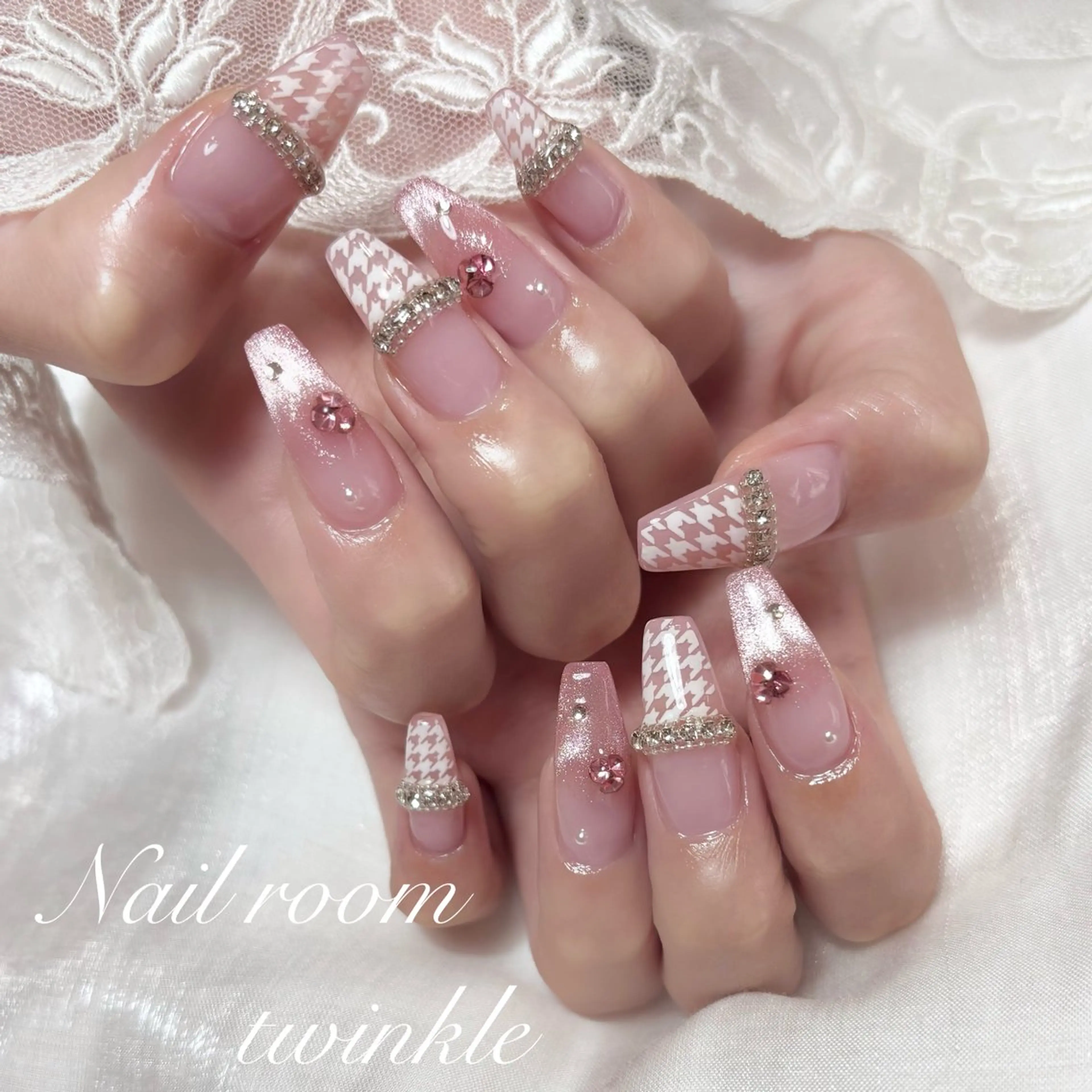 ネイル Nail room twinkleのネイルデザイン