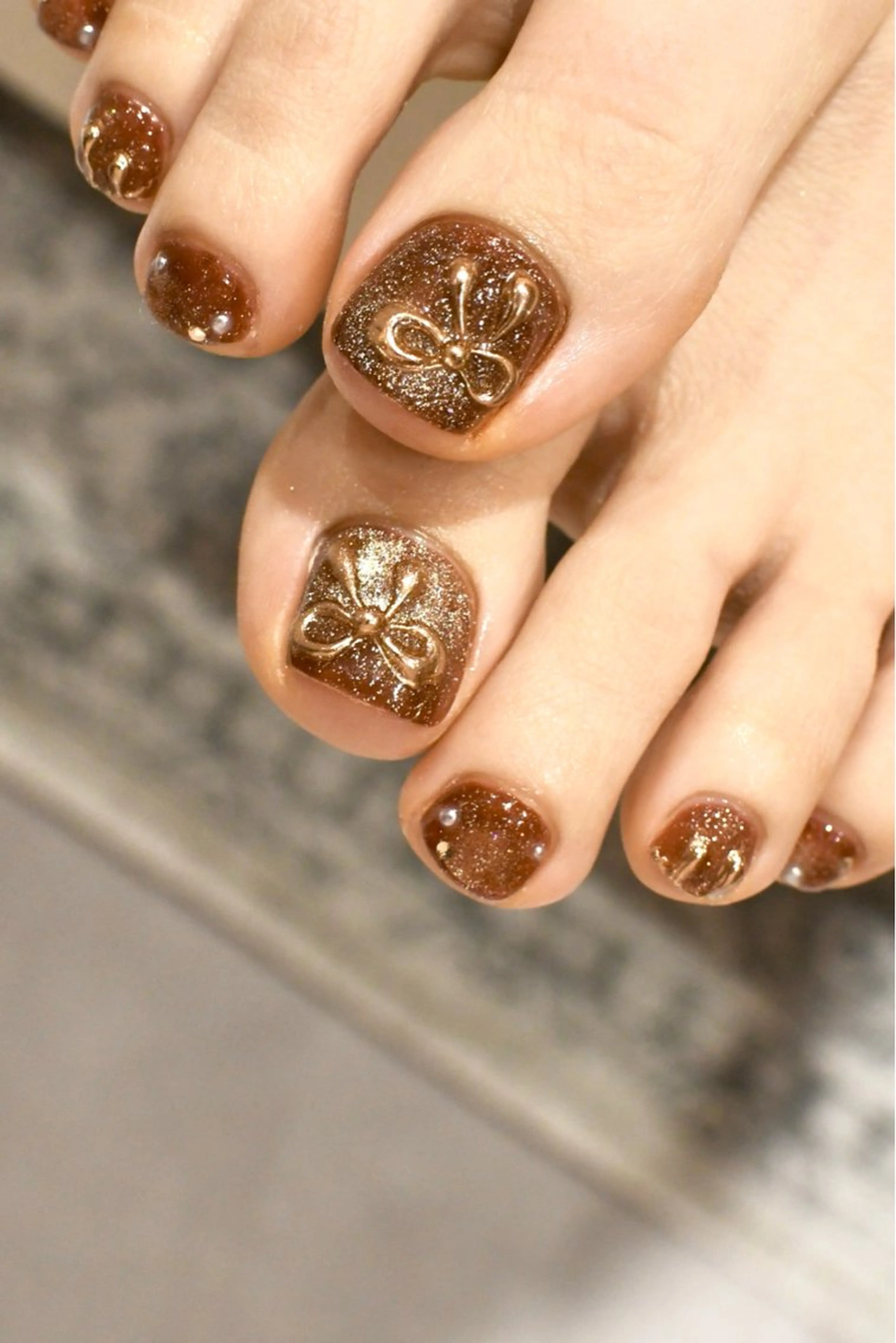 ネイル ニュアンスネイル フットネイル nuu 栄  /  シェアサロン所属・nuu栄 ユキ / 大人ニュアンスのネイルデザイン