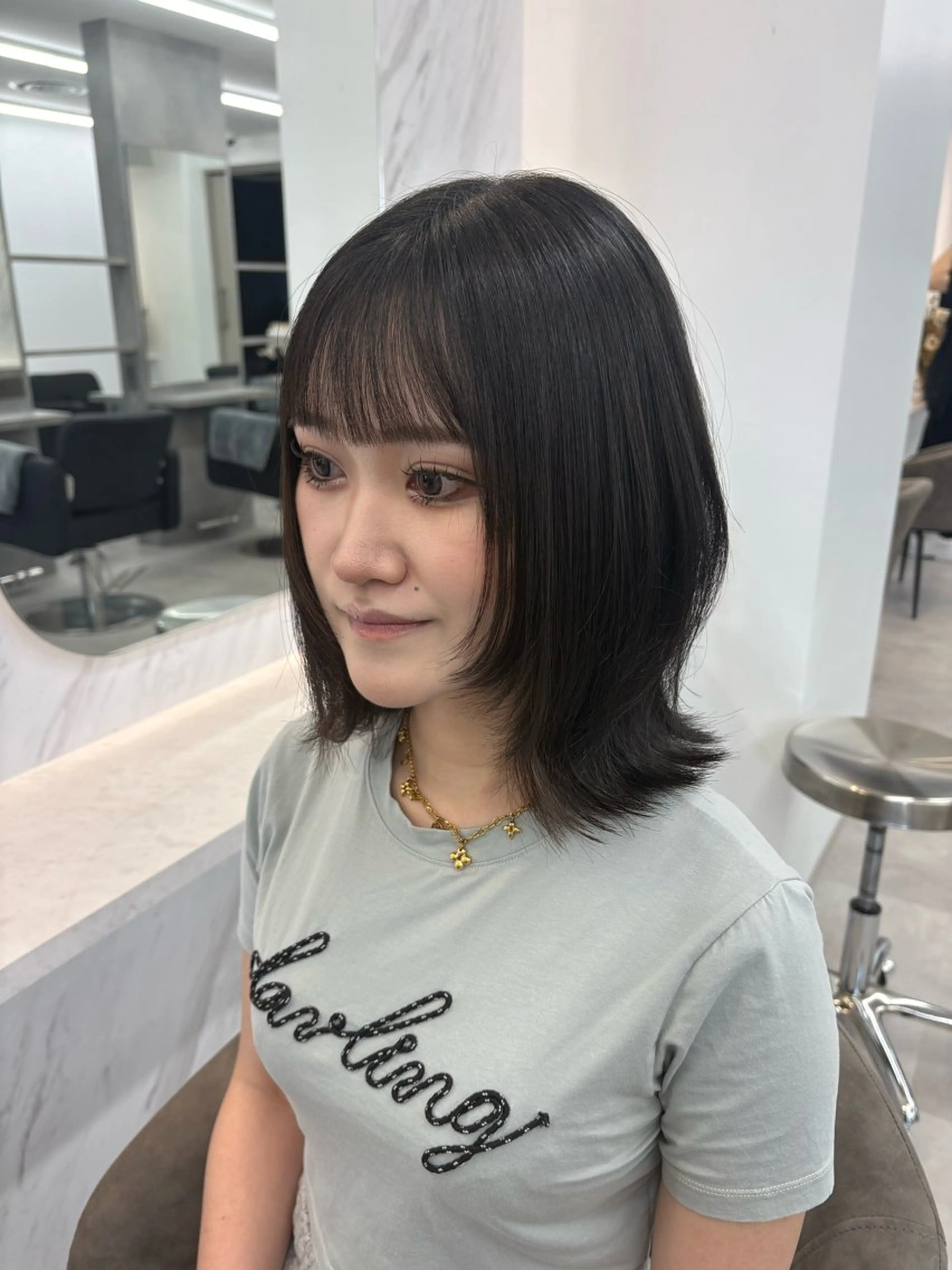 ミディアム ボブレイヤー ボブ レイヤーカット カット Lapis所属・韓国レイヤーカット/ AIRIのヘアスタイル