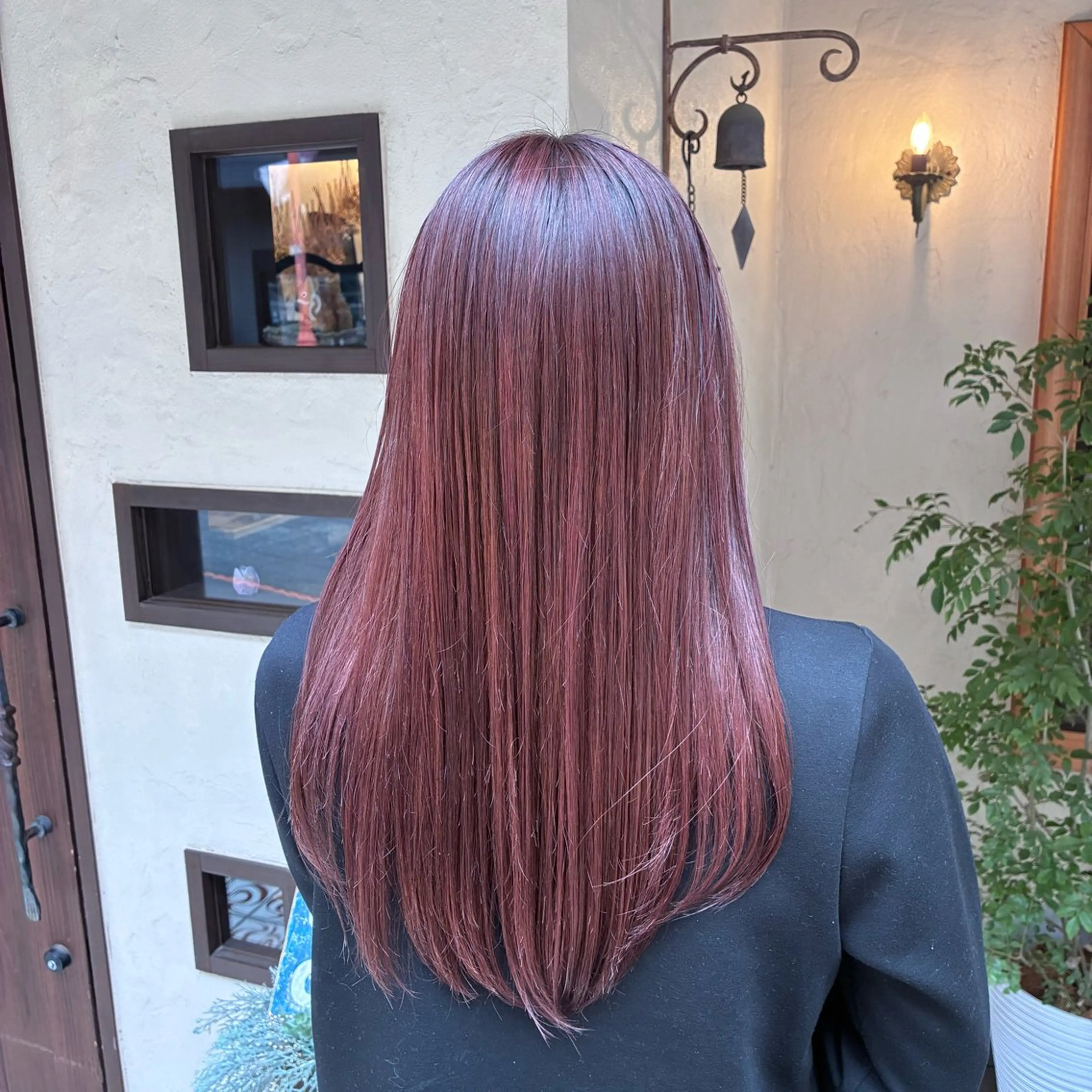 ロング カラー ピンクカラー ヘアカラー トリートメント 若林 美帆のヘアスタイル