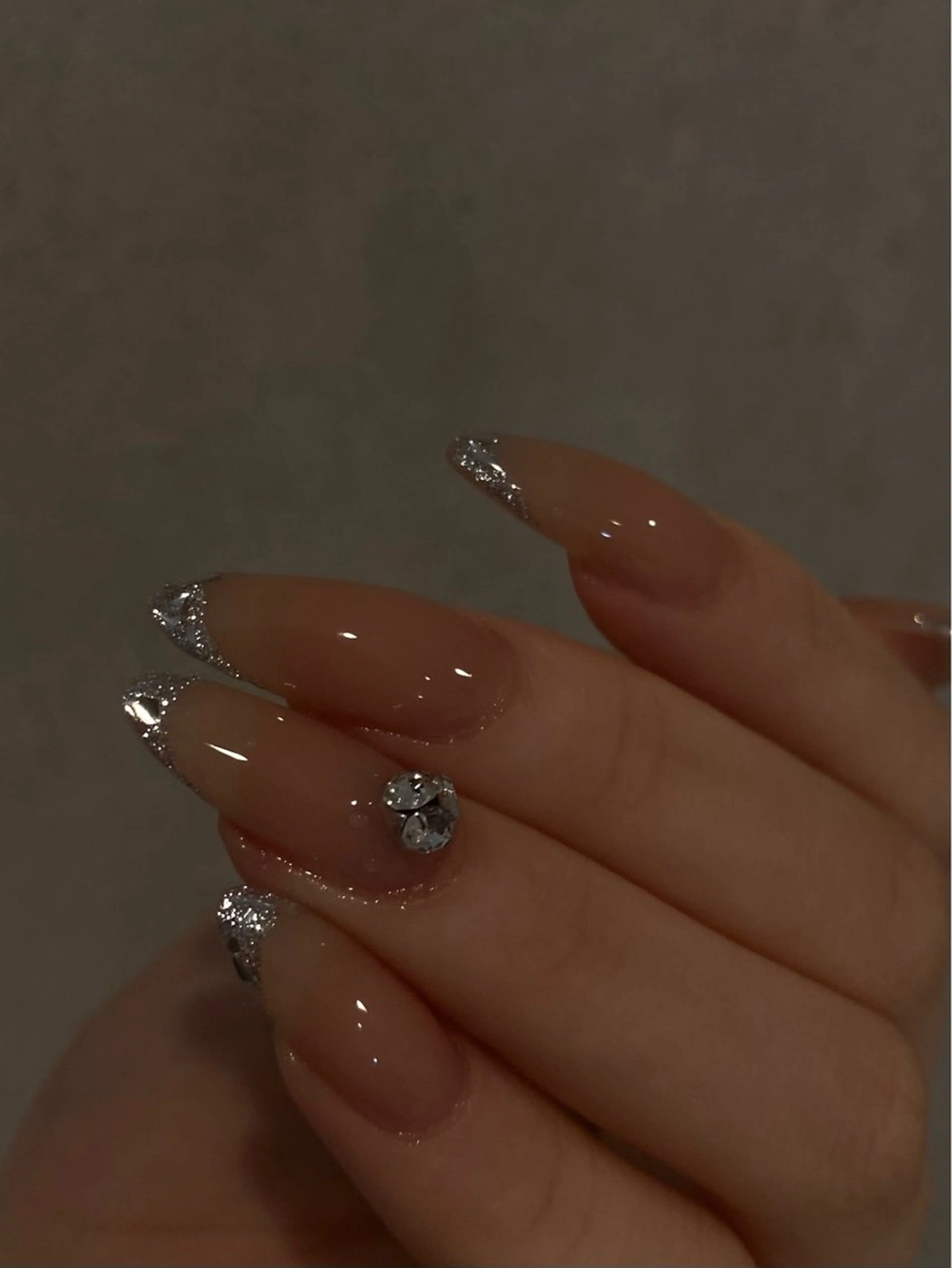 ネイル フレンチネイル ガラスフレンチ ハンドネイル odette Mikiのネイルデザイン