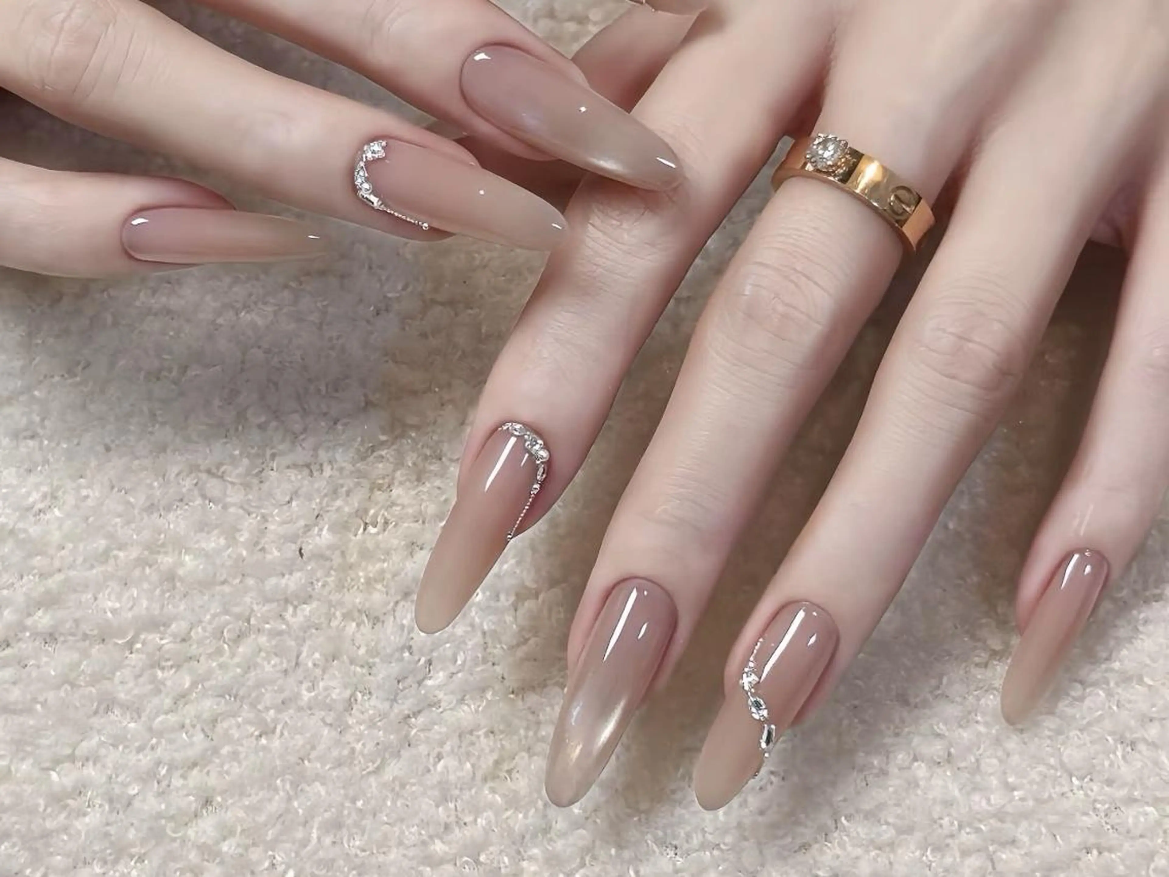 ネイル アートネイル ロングネイル マグネットネイル オフィスネイル ワンカラーネイル ハンドネイル ハンドケア Feliz nailのネイルデザイン