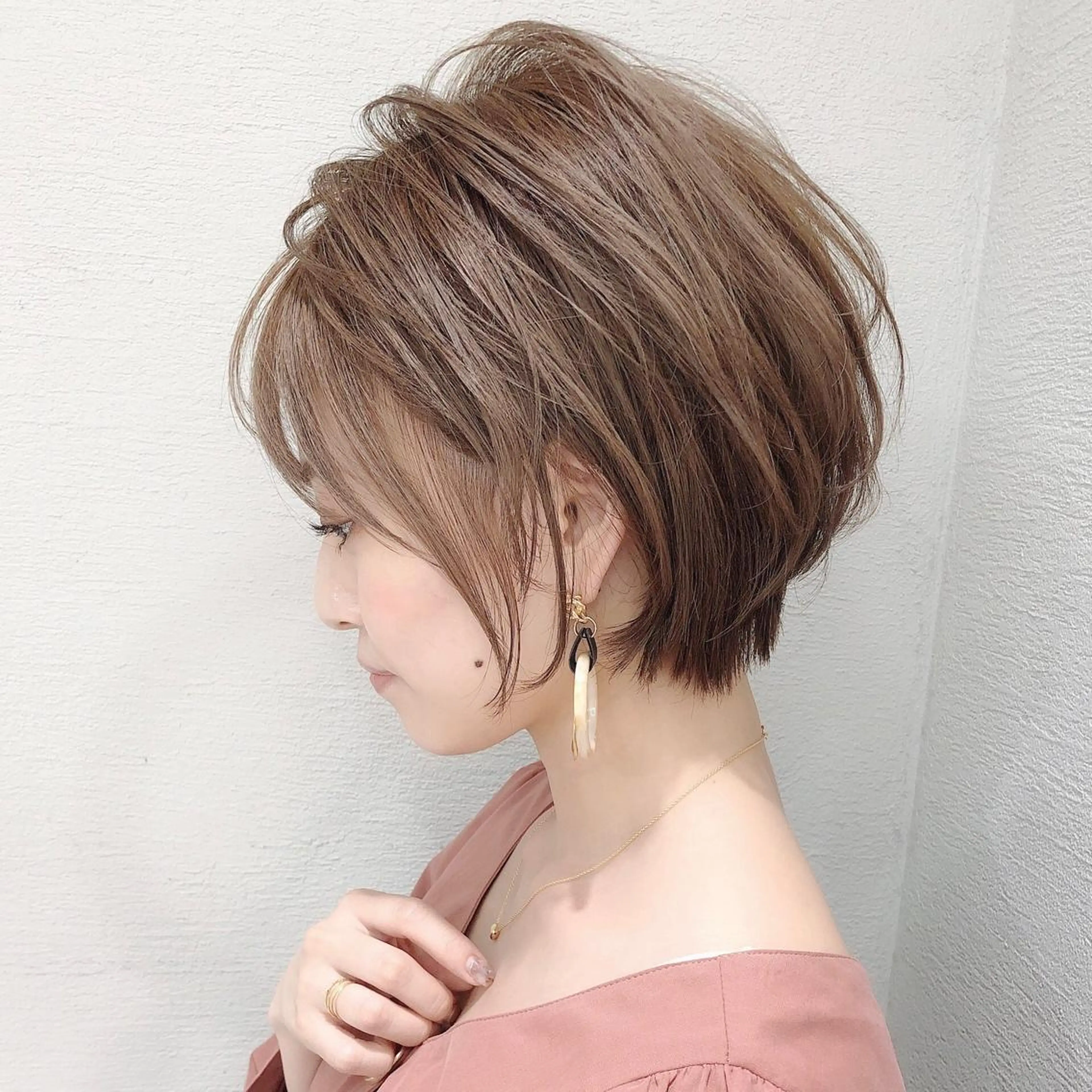 ショート カラー パーマ ヘアアレンジ キッズ ネイル マツエク・マツパ ショートヘア トリートメント ニュアンスネイル ショートネイル ニュアンスパーマ カット ヘアカラー トリートメント ショートの神✨AFL OAT 井上康平のヘアスタイル