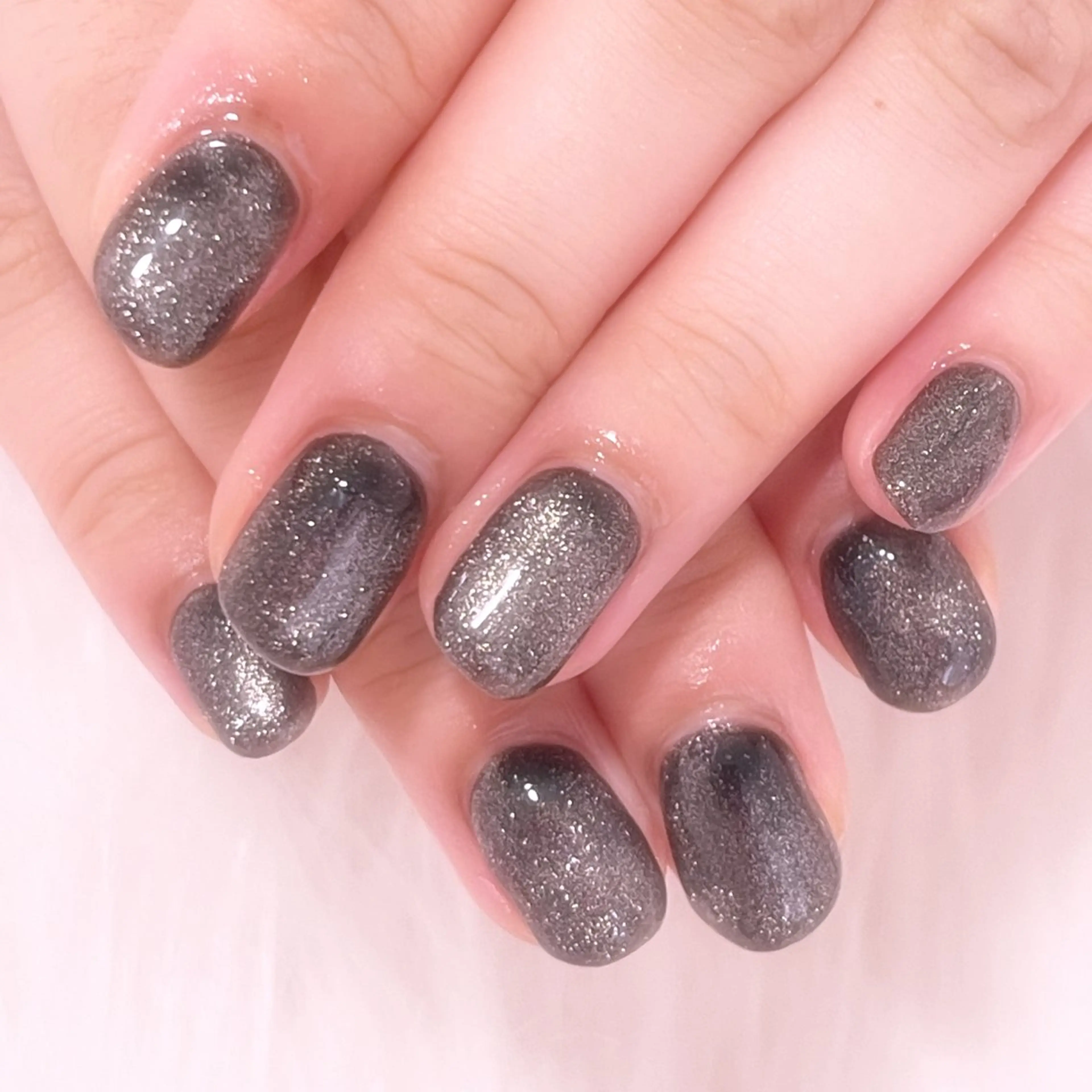 ネイル ハンドネイル 梅島のネイル屋さん所属・梅島の ネイル屋さんのネイルデザイン