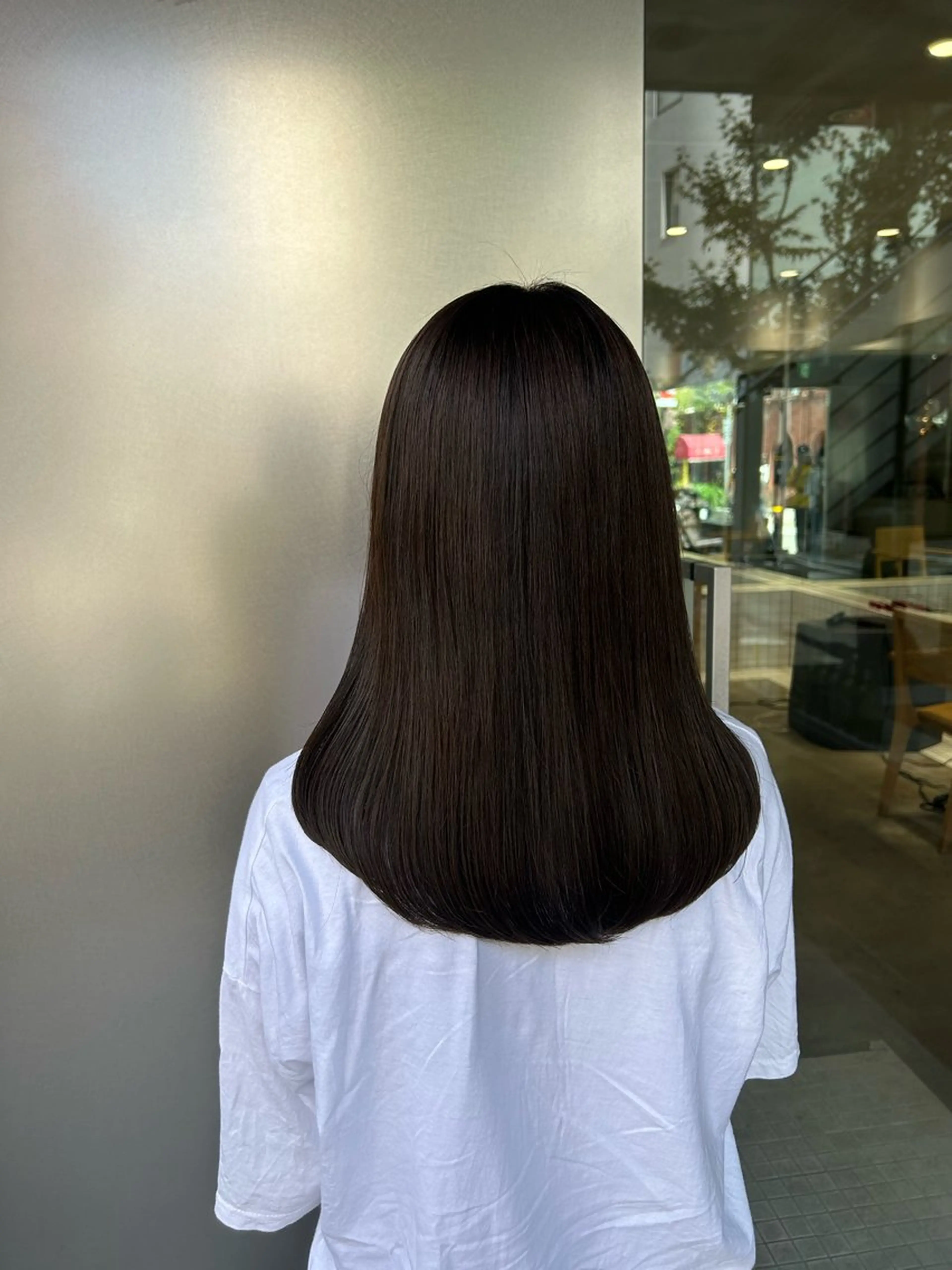 ミディアム カラー ヘアカラー 馬場 菜乃夏のヘアスタイル