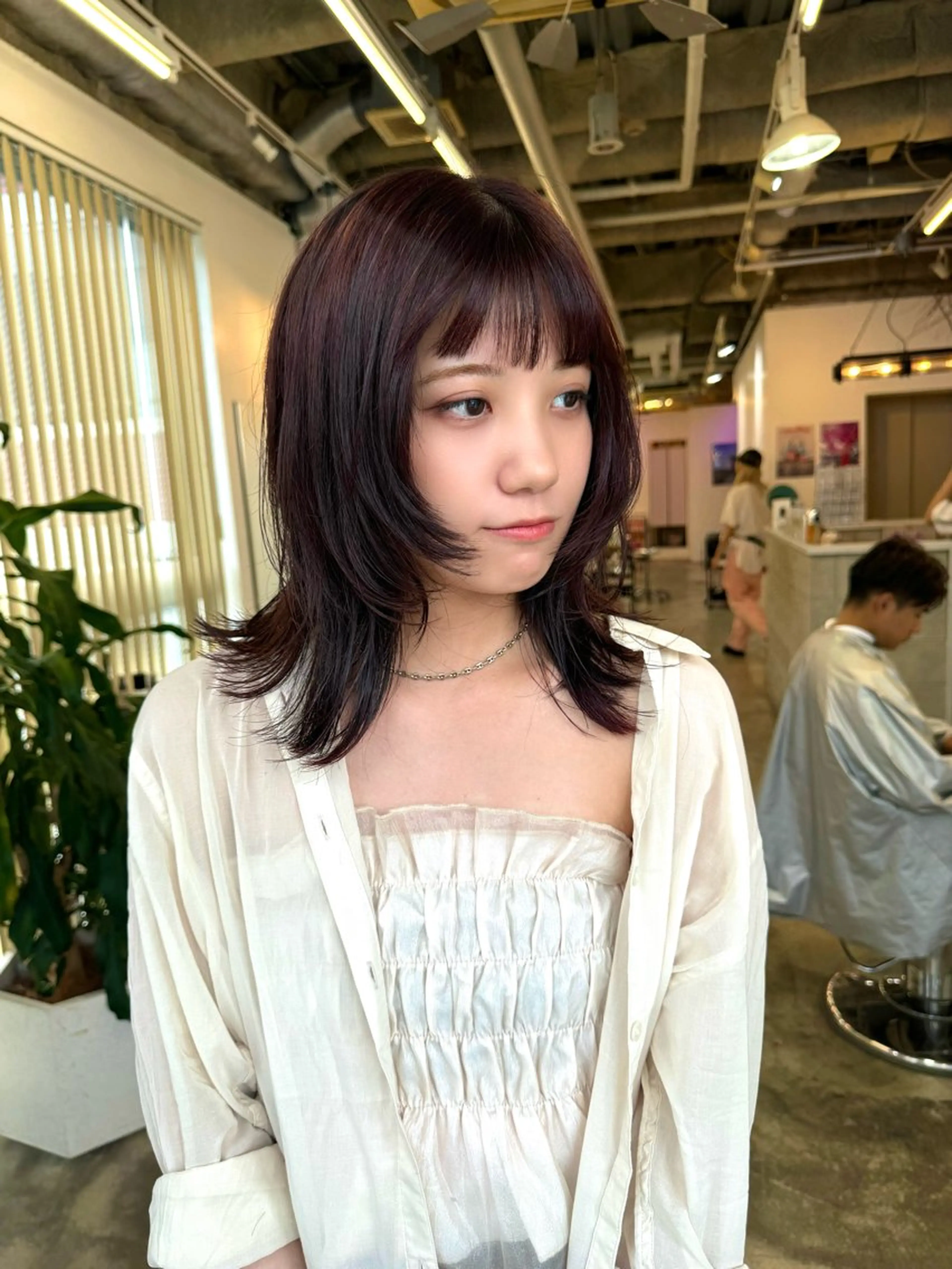 ミディアム カット ヘアカラー トリートメント 小森 祐希のヘアスタイル