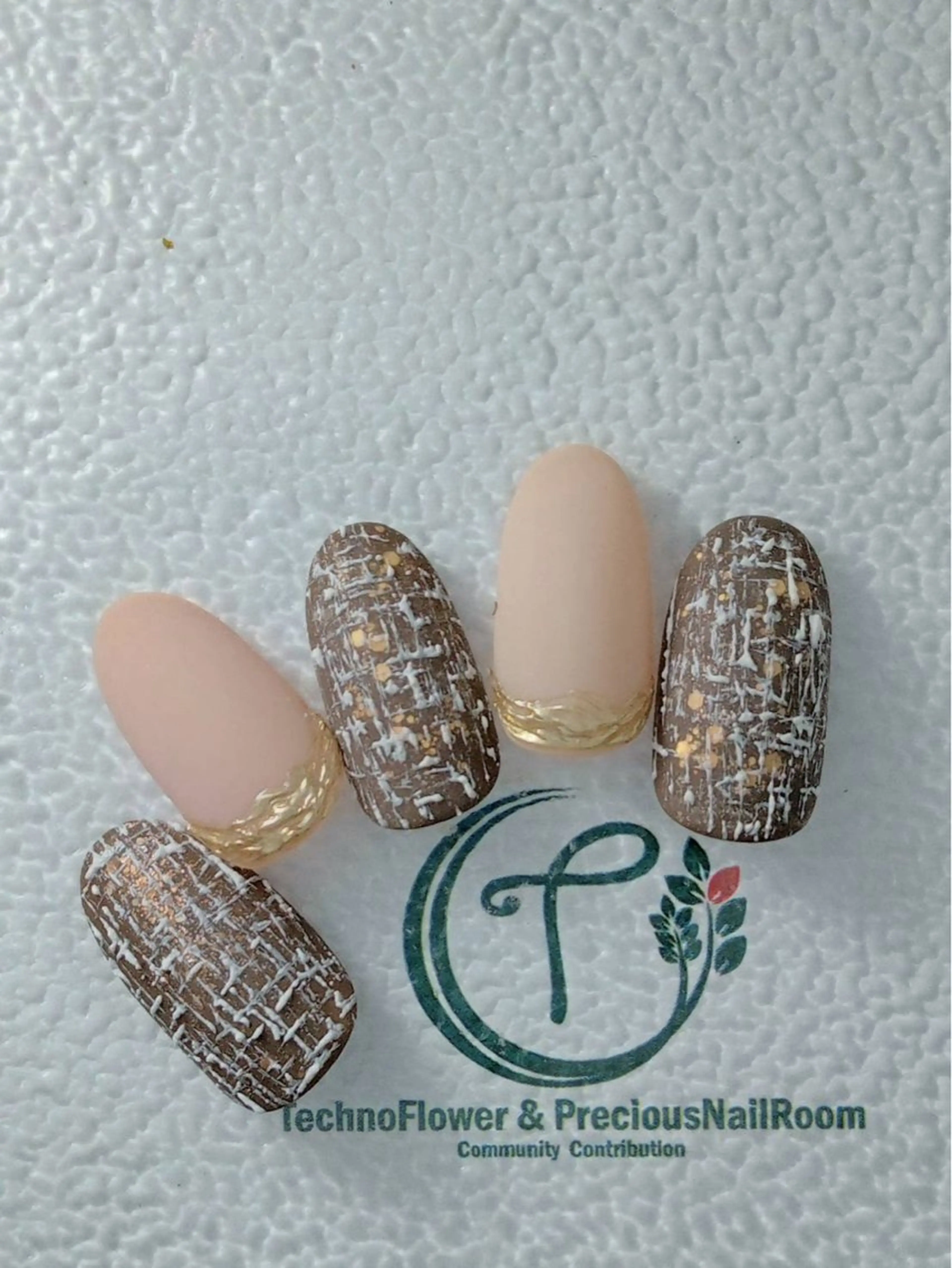 ネイル フラワーネイル precious nail room所属・precious nail  roomのネイルデザイン