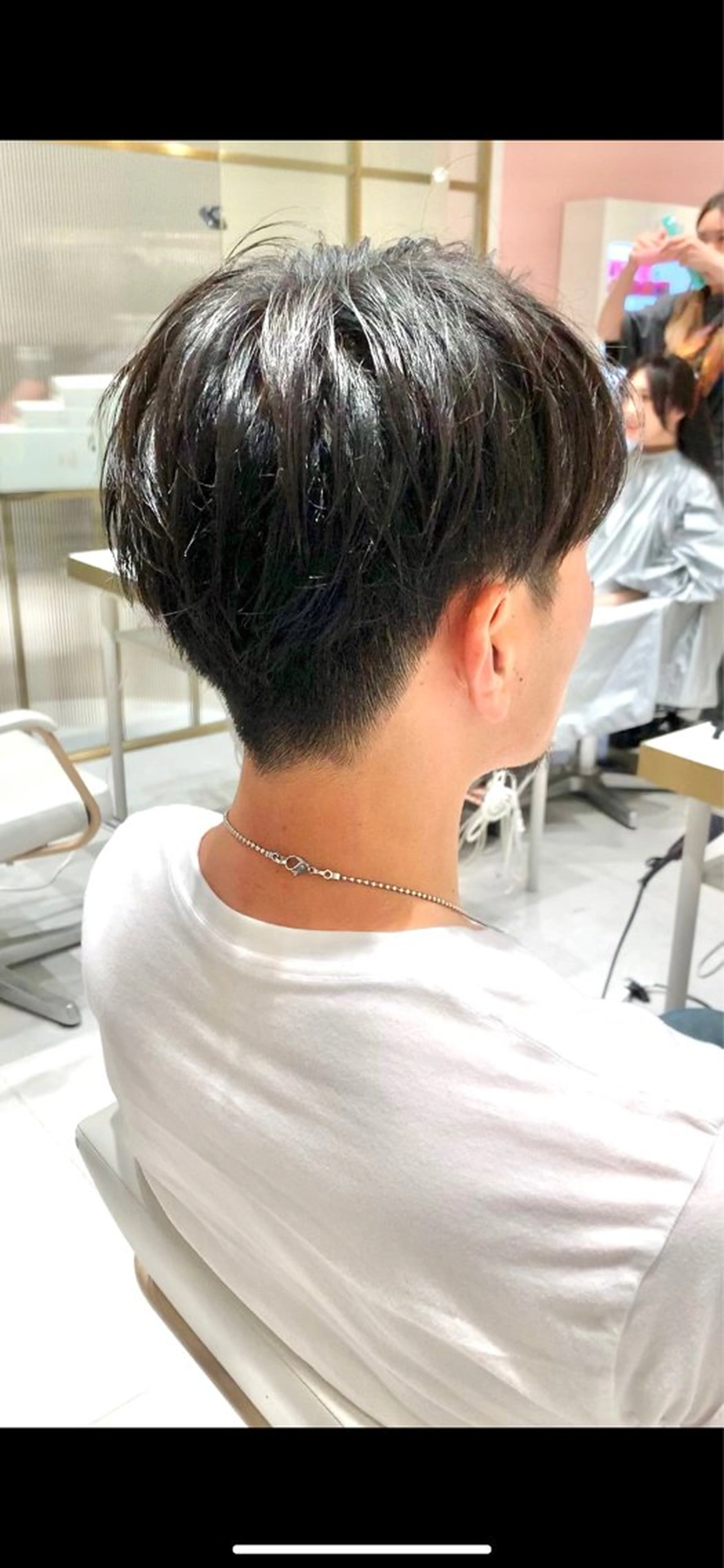 メンズ センターパート マッシュ メンズパーマ メンズツイストパーマ 刈り上げ カット トリートメント ヘッドスパ ヘアセット 韓国ヘア/レイヤー/ 顔まわり/りょーとのヘアスタイル