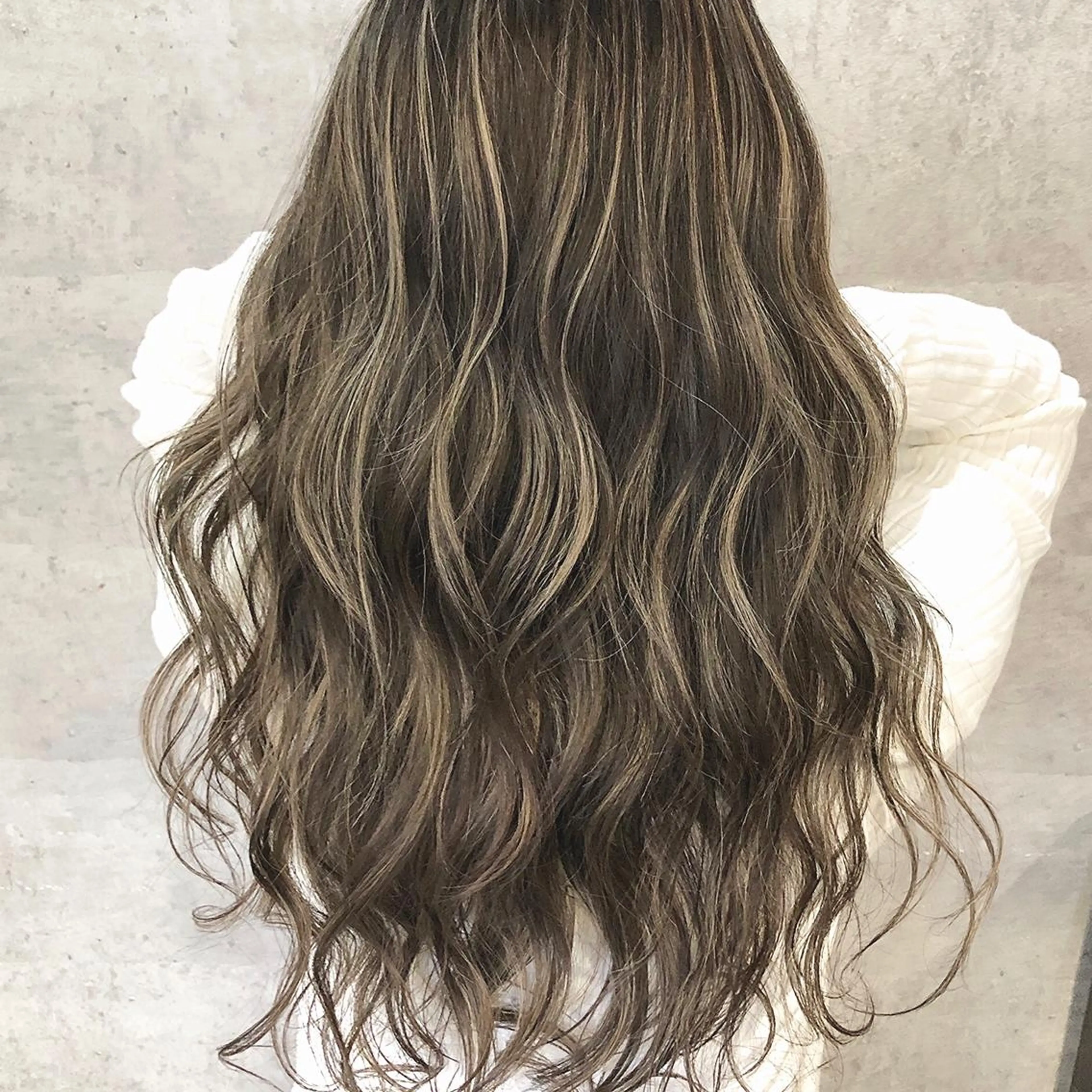 ロング カラー ハイライトカラー ハイライト MiL所属・✨ハイトーン✨ 濱田知孝のヘアスタイル