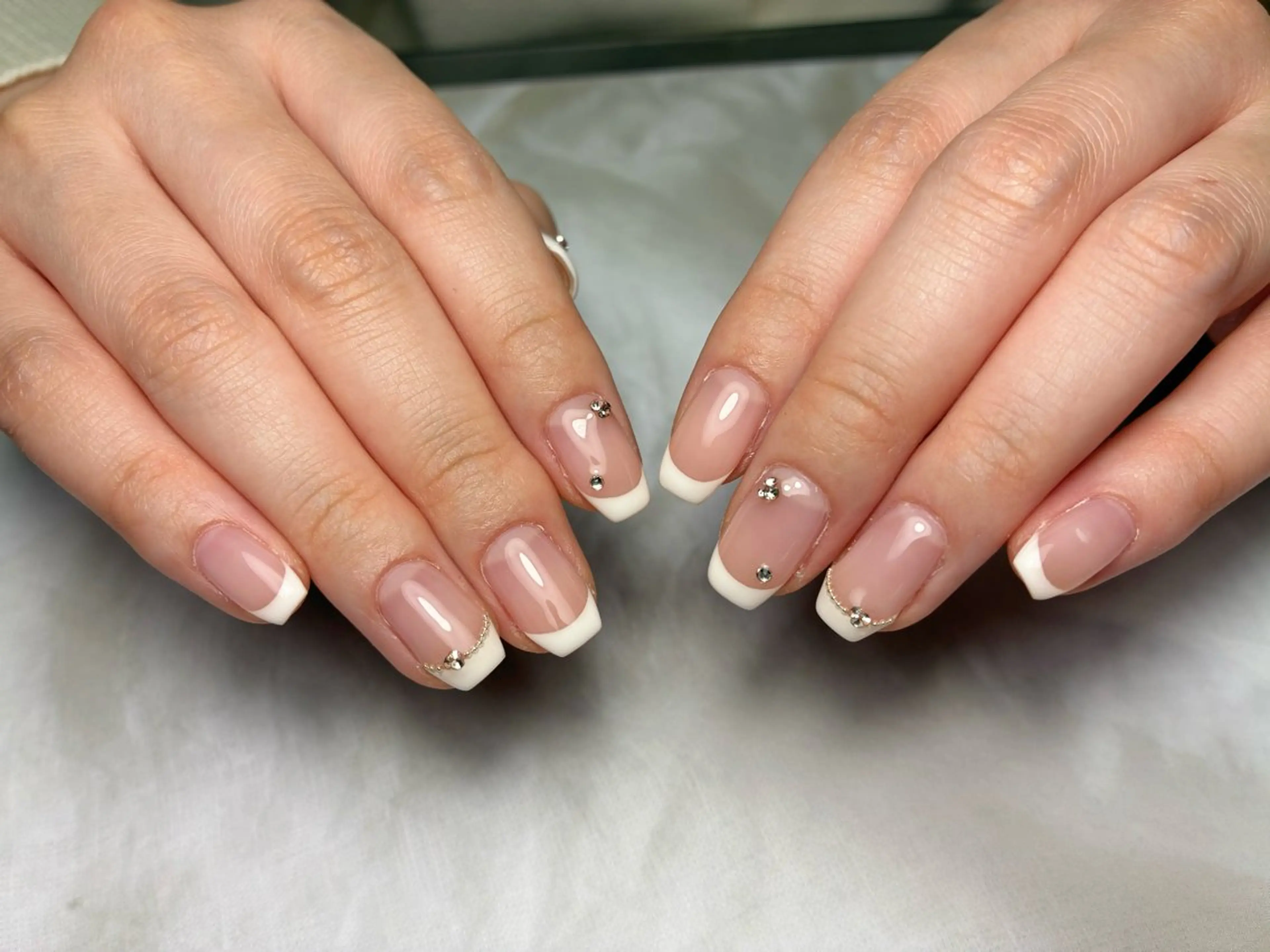 ネイル ハンドネイル ネイルサロン Bebeのネイルデザイン