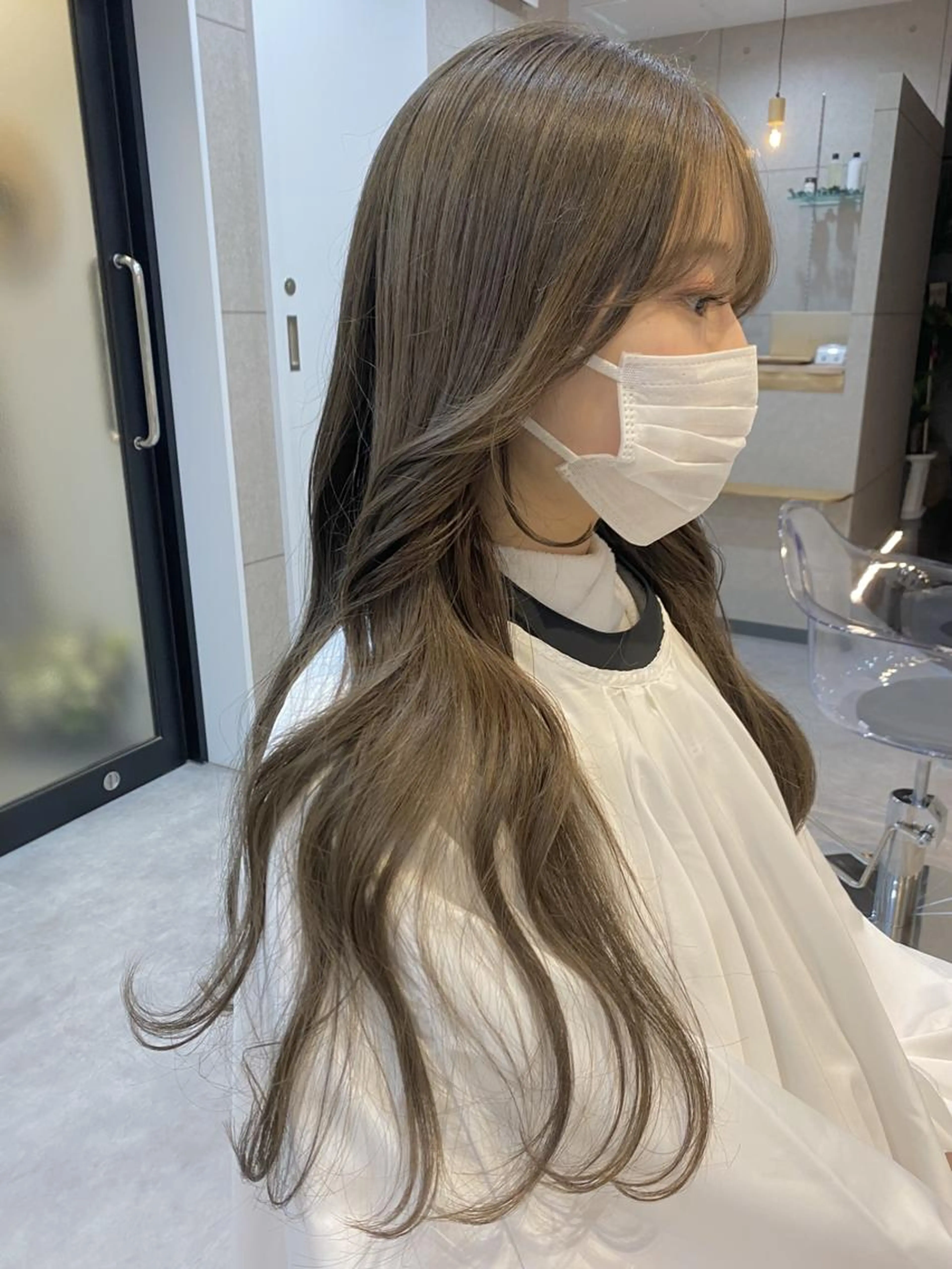 【平日限定🌼グリーン系カラー💚】ダブルカラー【フルケアブリーチ+フルカラー】の写真