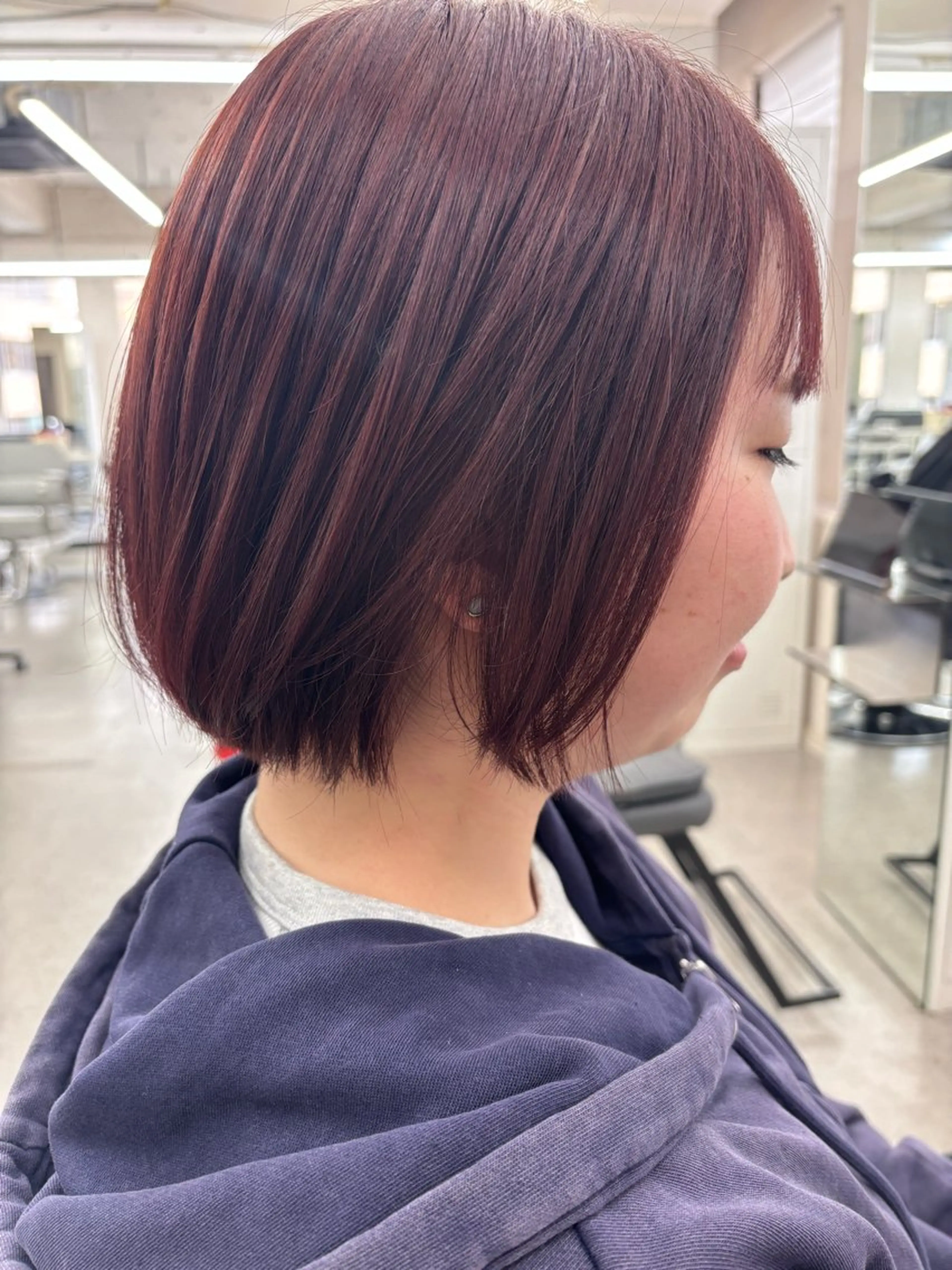ショート カラー ピンクカラー 腰越 麻奈のヘアスタイル