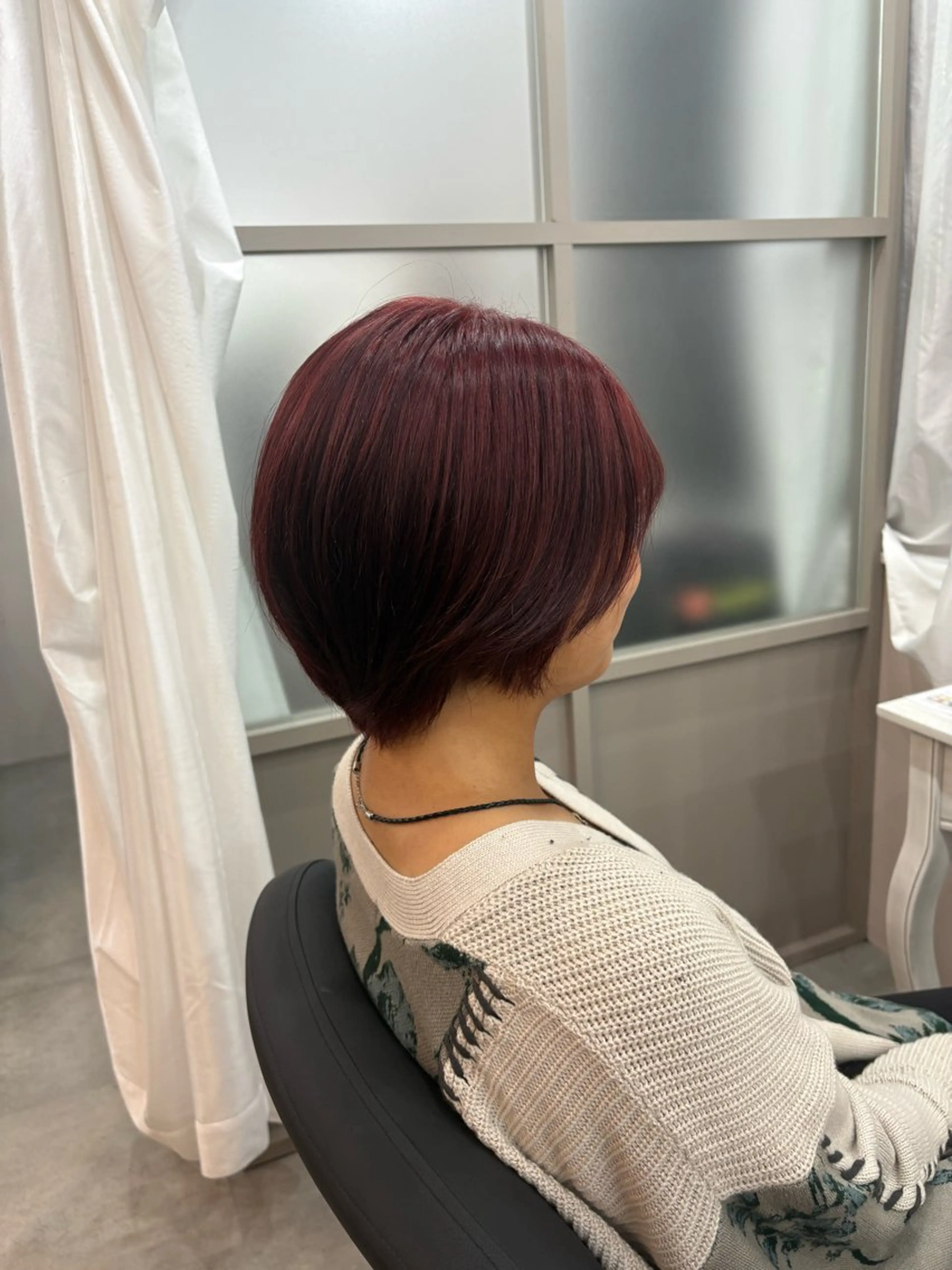 カラー 🐺MIYU🖤 ”のヘアスタイル