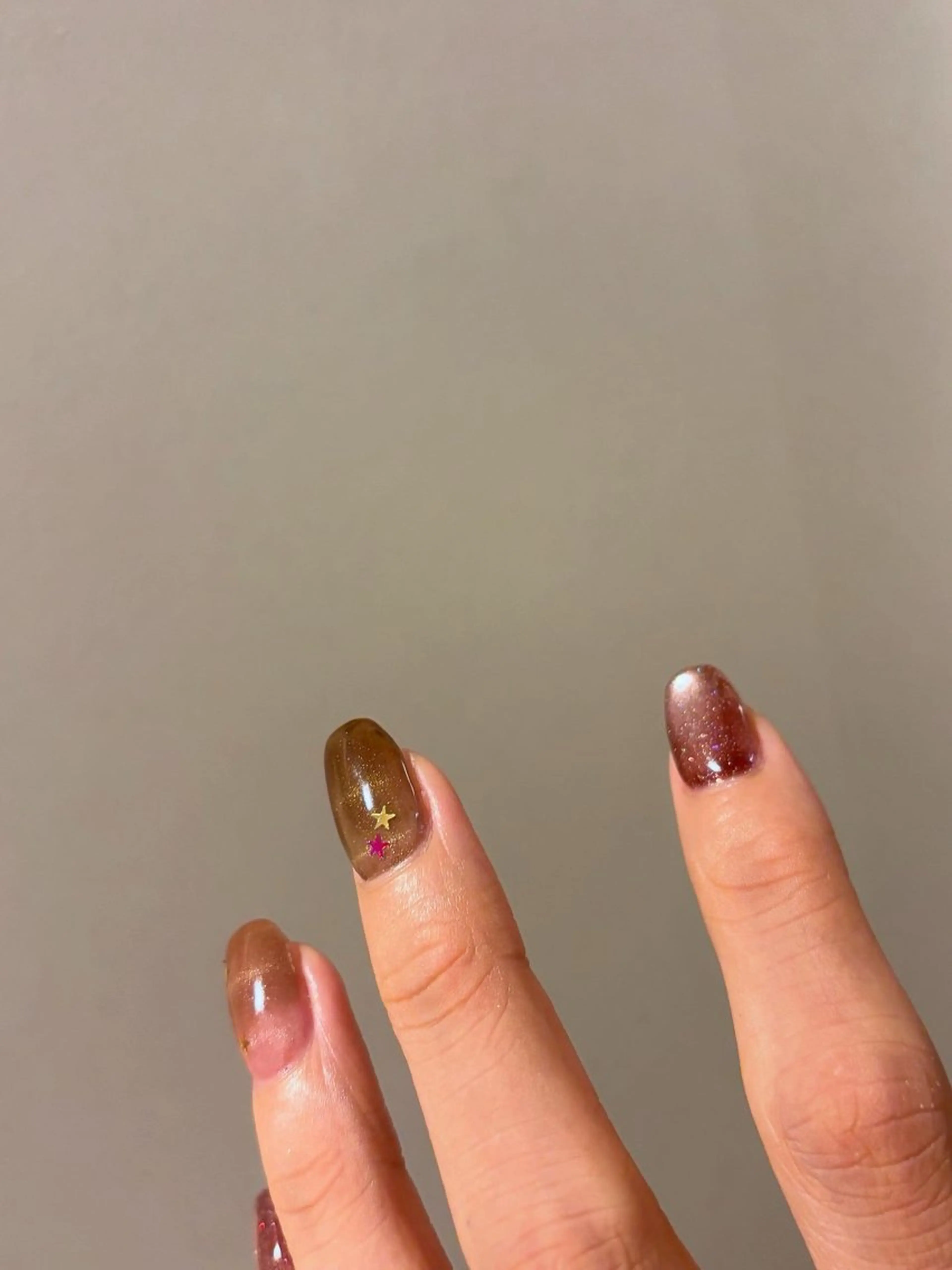 ネイル マグネットネイル 冬ネイル クリスマス ハンドネイル Elio所属・Elio 国泰寺のネイルデザイン