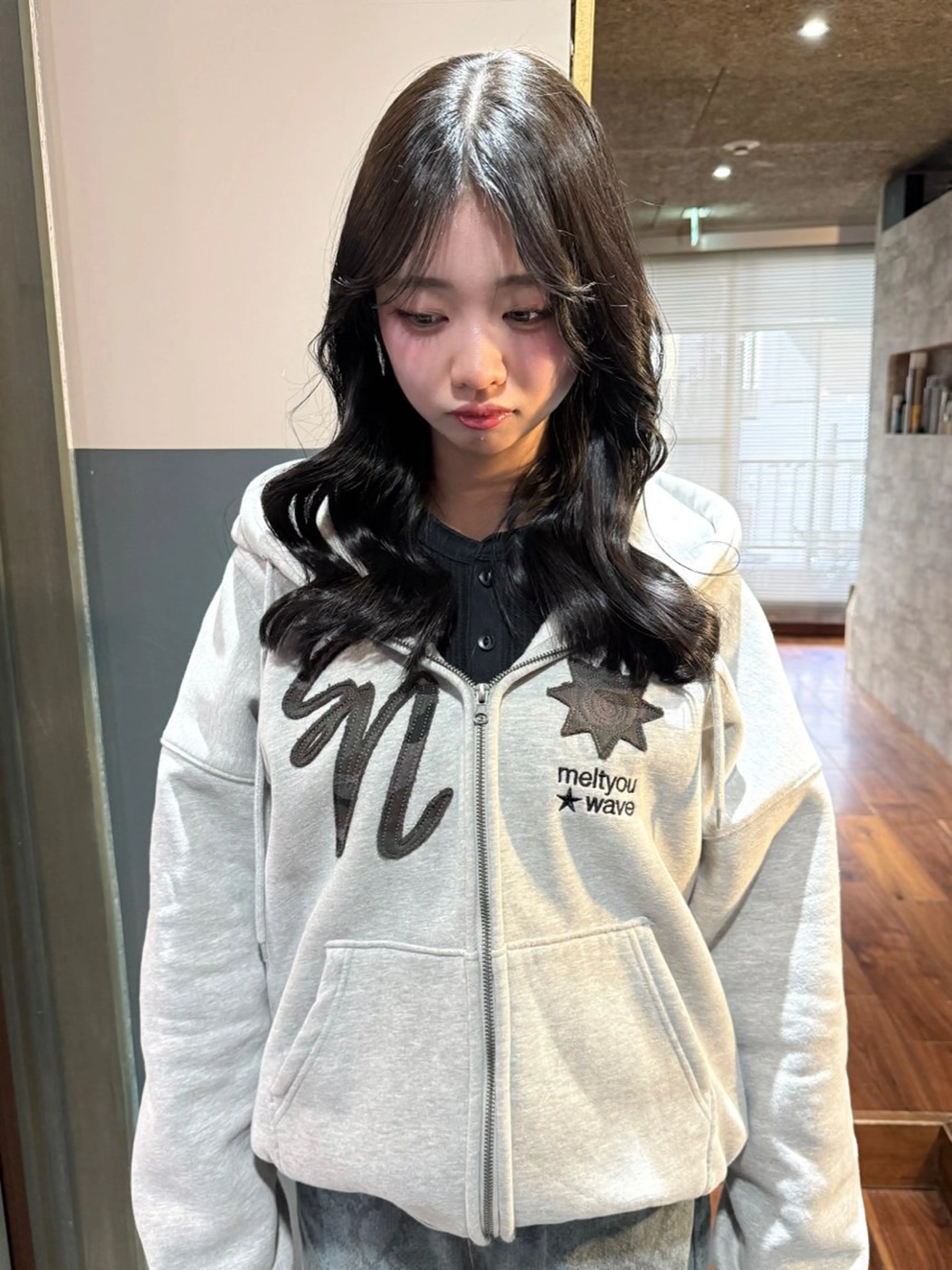 ロング カラー 卒業式のヘアスタイル カット ヘアカラー トリートメント mai / linoah˚✧のヘアスタイル