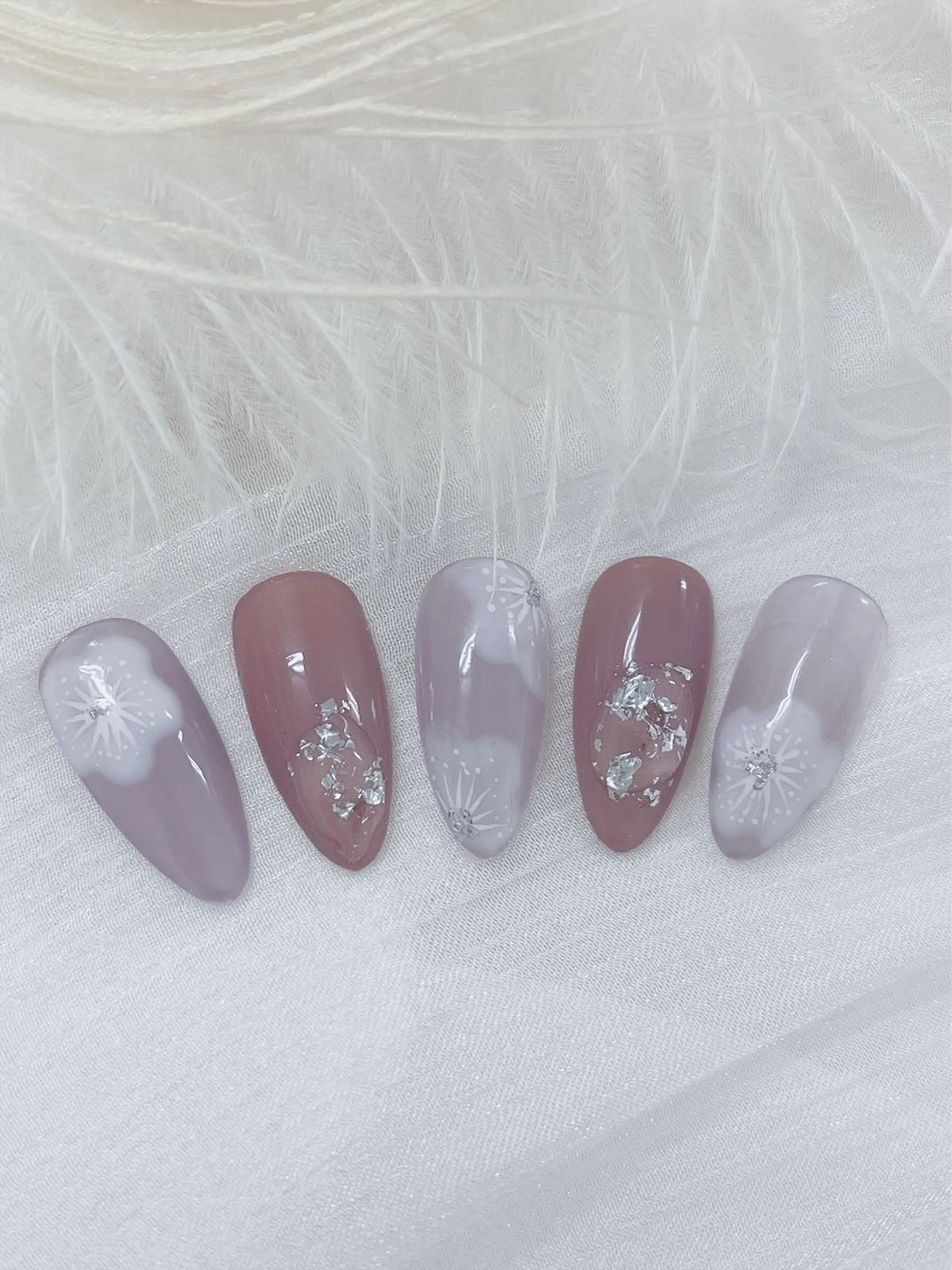 ネイル チークネイル 成人式 フレンチネイル グラデーション 氷ネイル・うるうるネイル ハンドネイル 陳 rinaのネイルデザイン