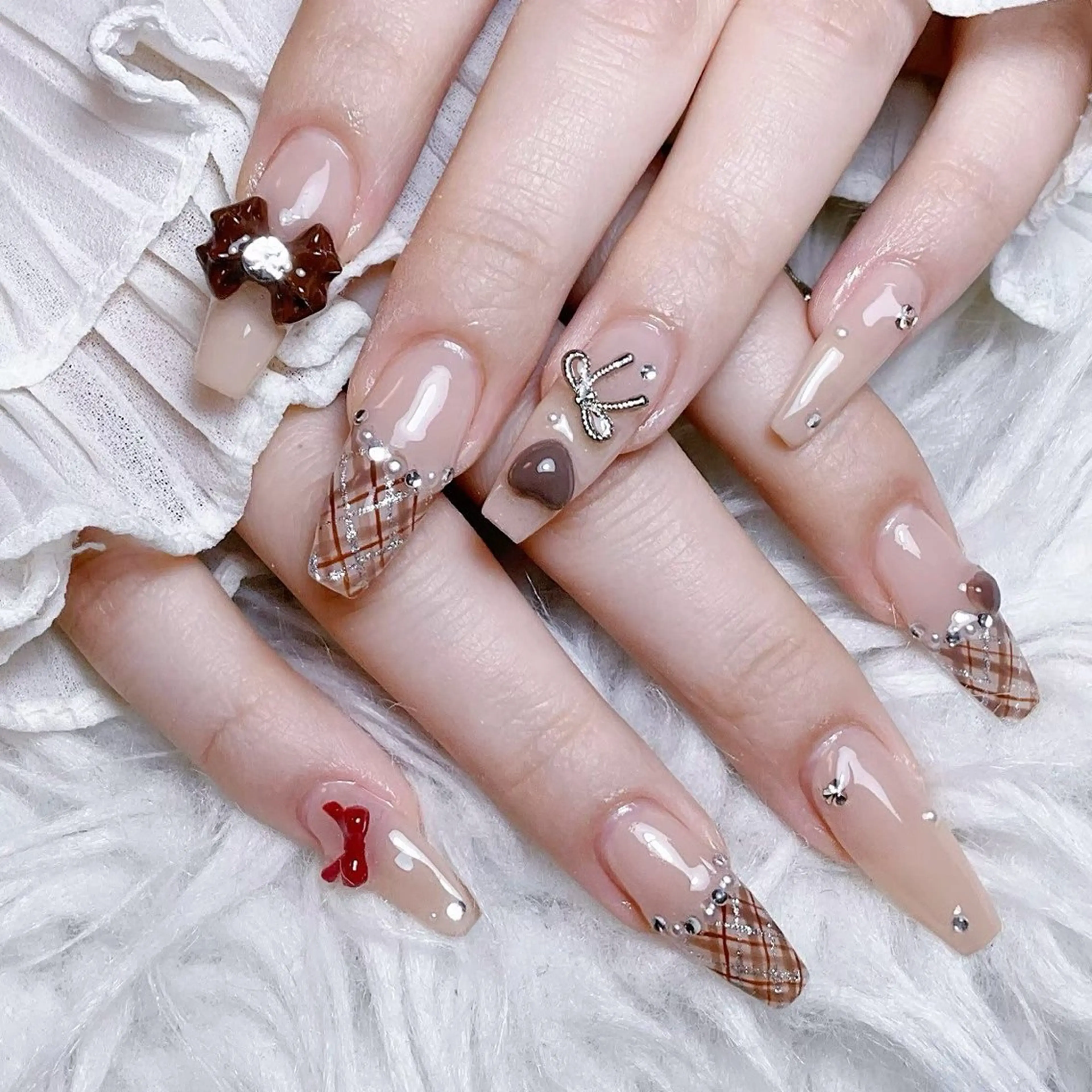 ネイル ハンドネイル 🤎Yun nail salon🤎のネイルデザイン