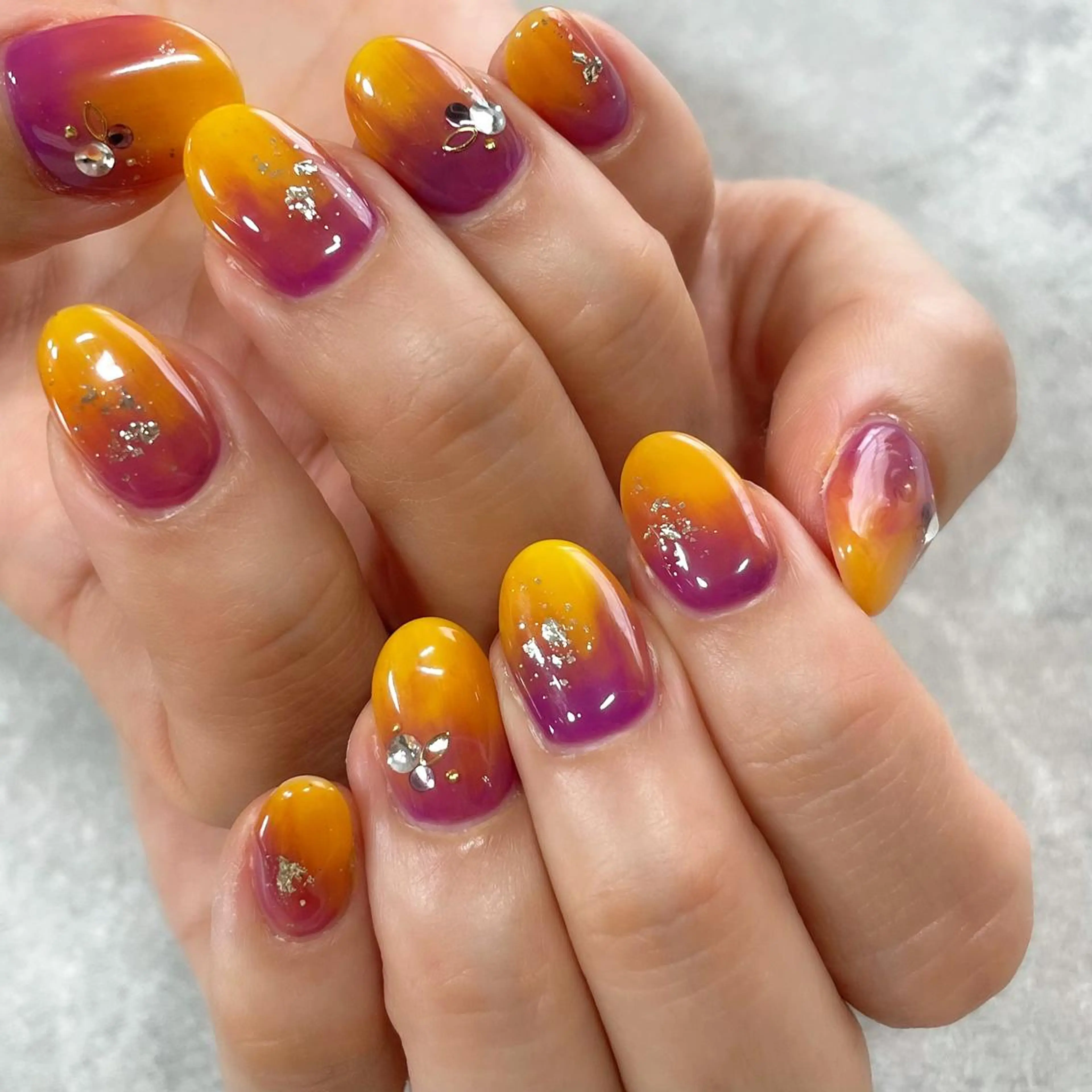 ネイル ジェルネイル 東 千夏のネイルデザイン