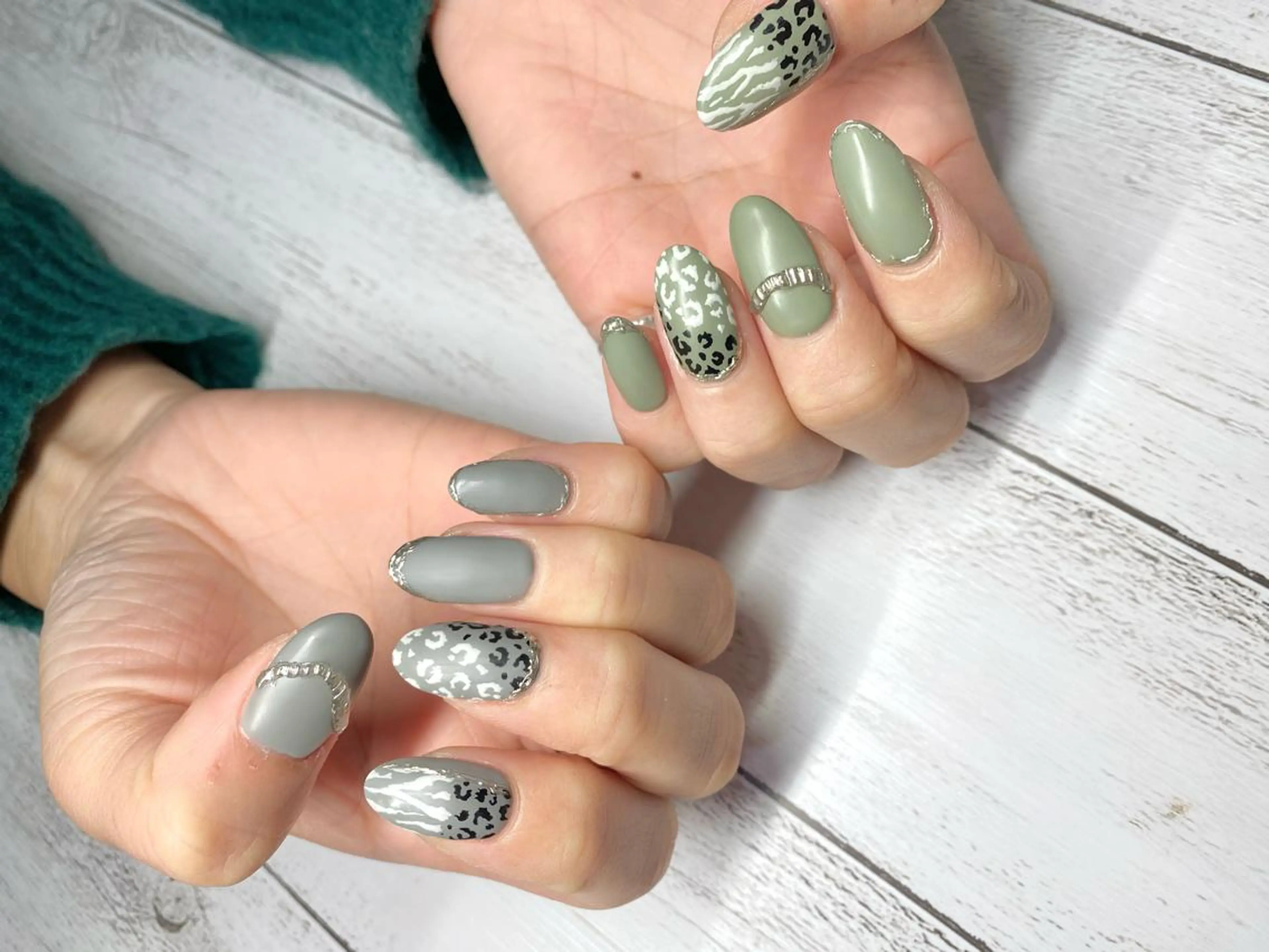 ネイル ハンドネイル 中岡 萌のネイルデザイン