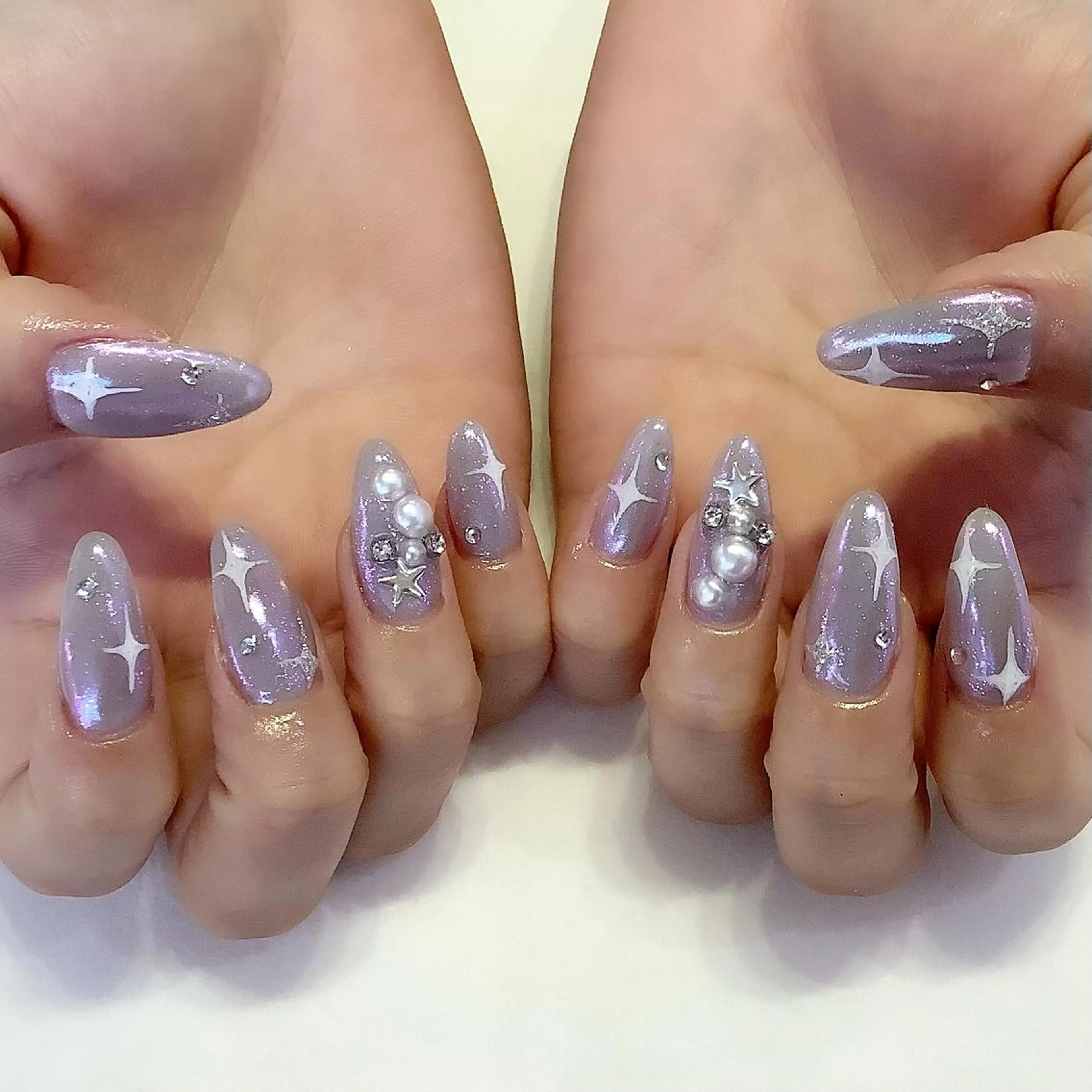 ネイル ハンドネイル 💎🐰 saki. m 🐰💎のネイルデザイン