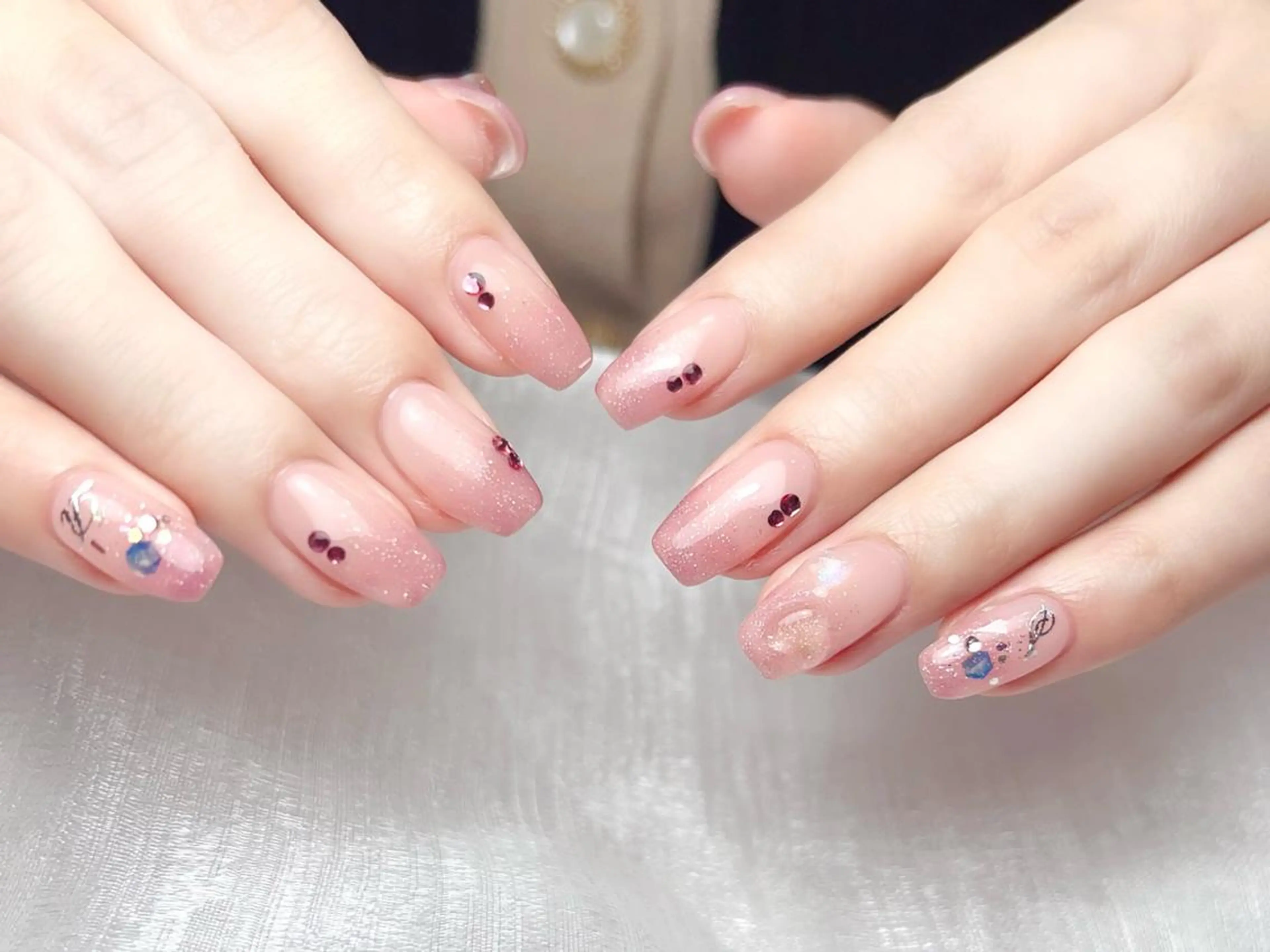 ネイル ハンドネイル Elegant beautyのネイルデザイン