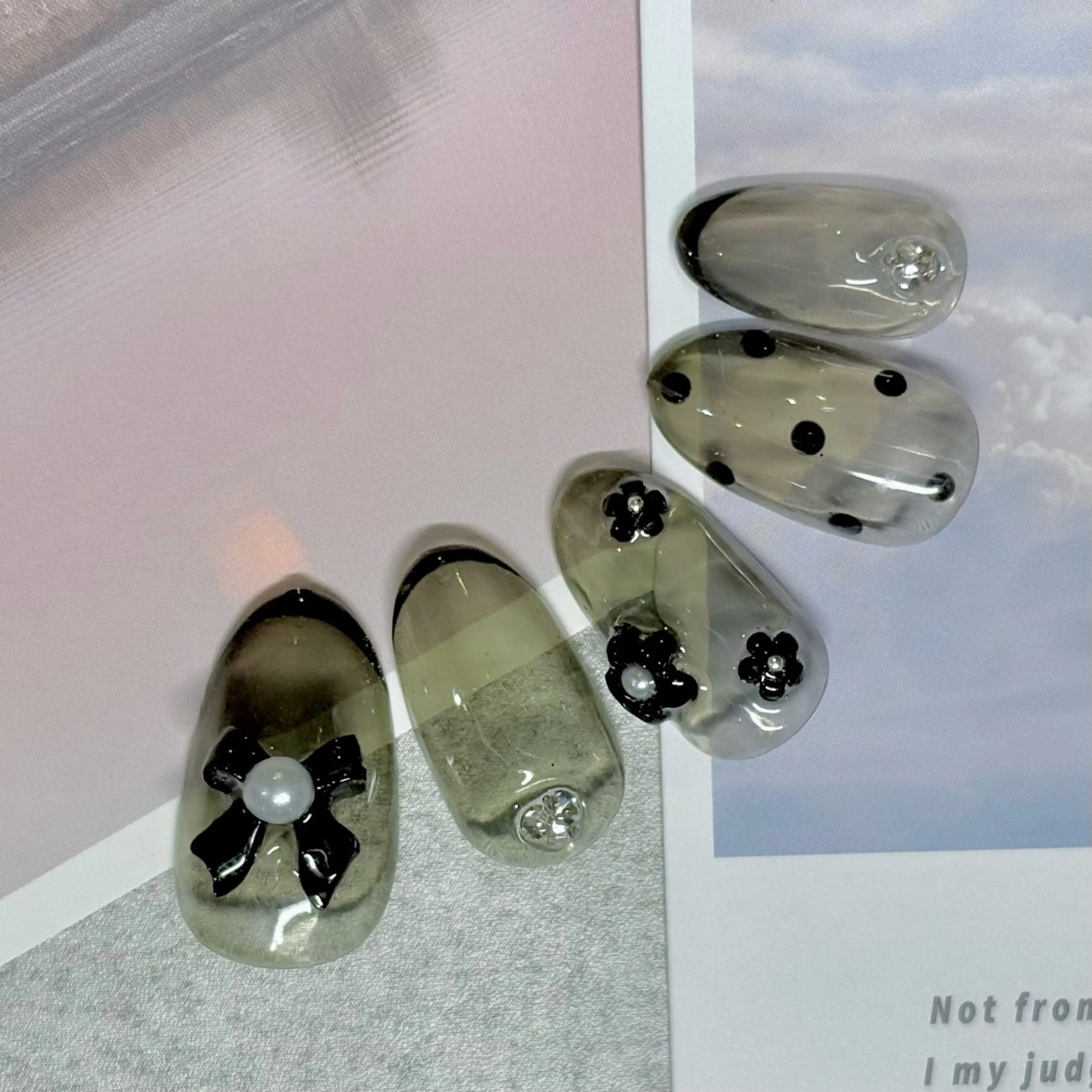 ネイル ジェルネイル マットネイル ハンドネイル みんなのネイルサロン IRiS所属・一人ひとりに寄り添う 施術🌈IRiS🪽のネイルデザイン