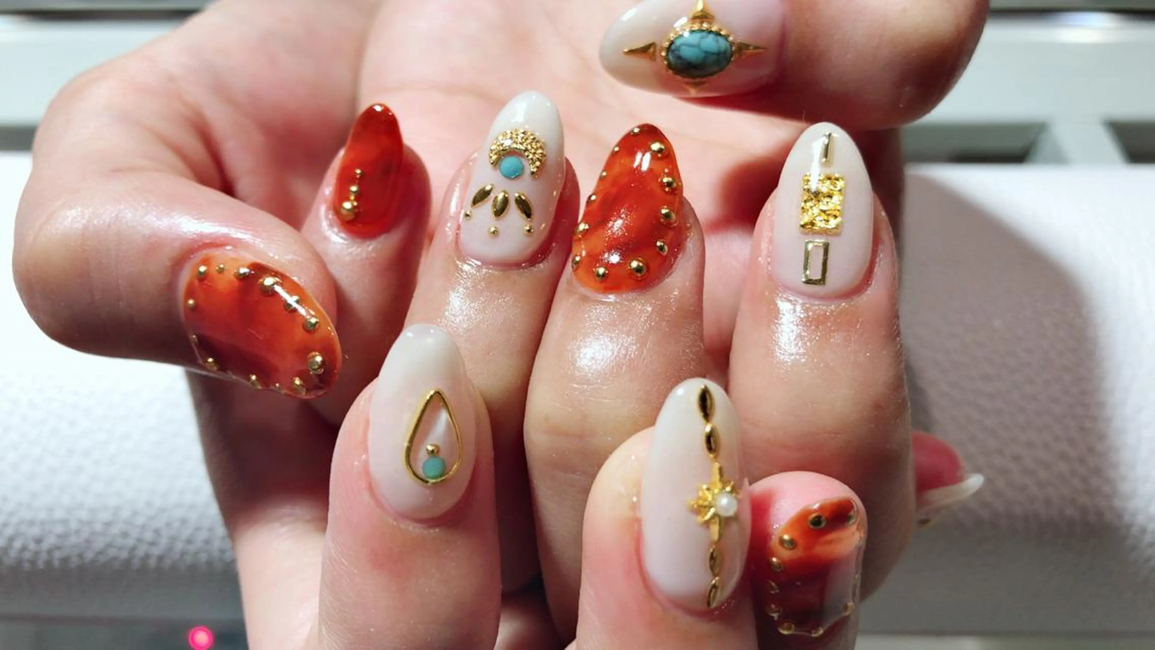 [minimo初回限定]ハンド(オフあり)★アート4本+パーツ乗せ放題～90分～の写真