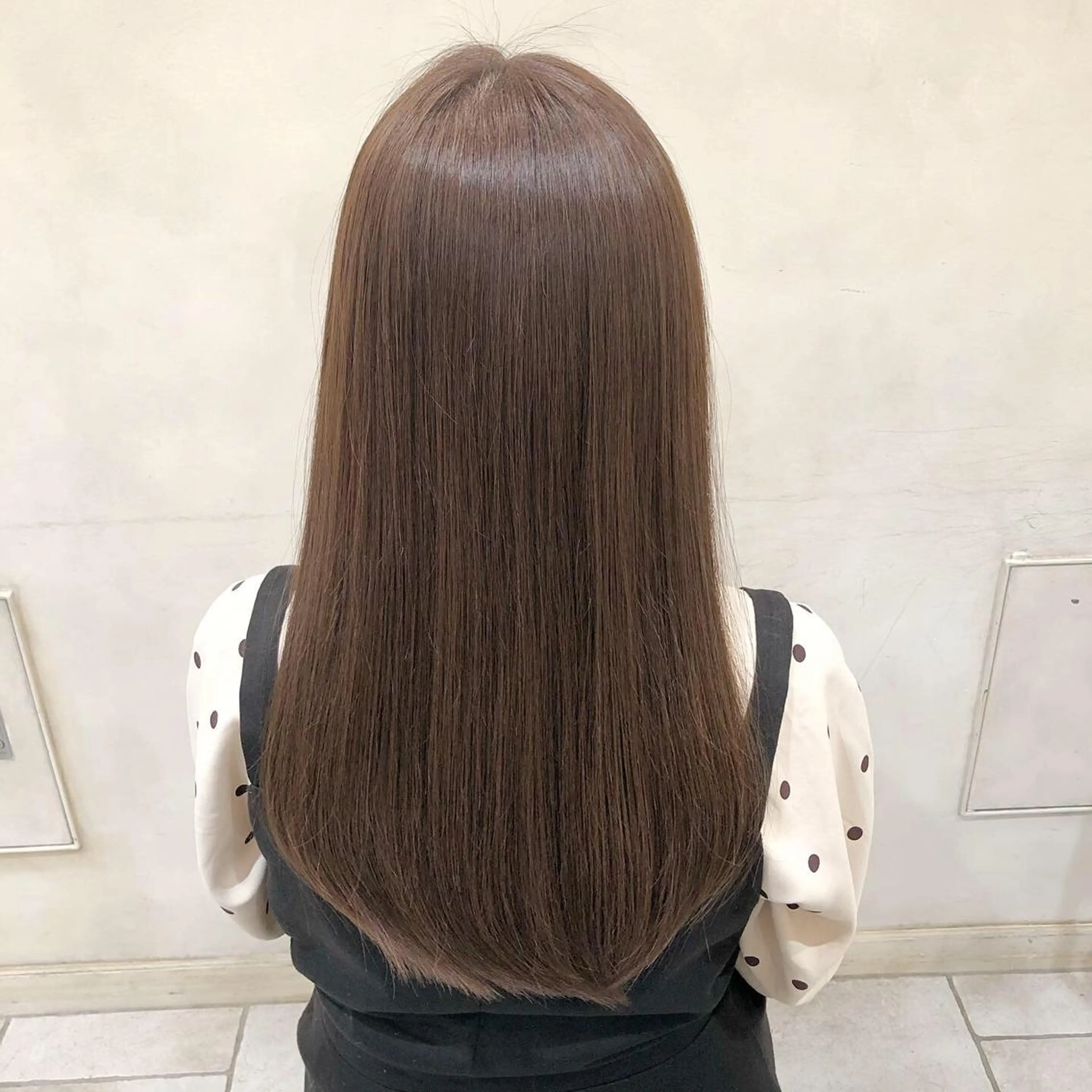 ロング 縮毛矯正 トリートメント kai .のヘアスタイル