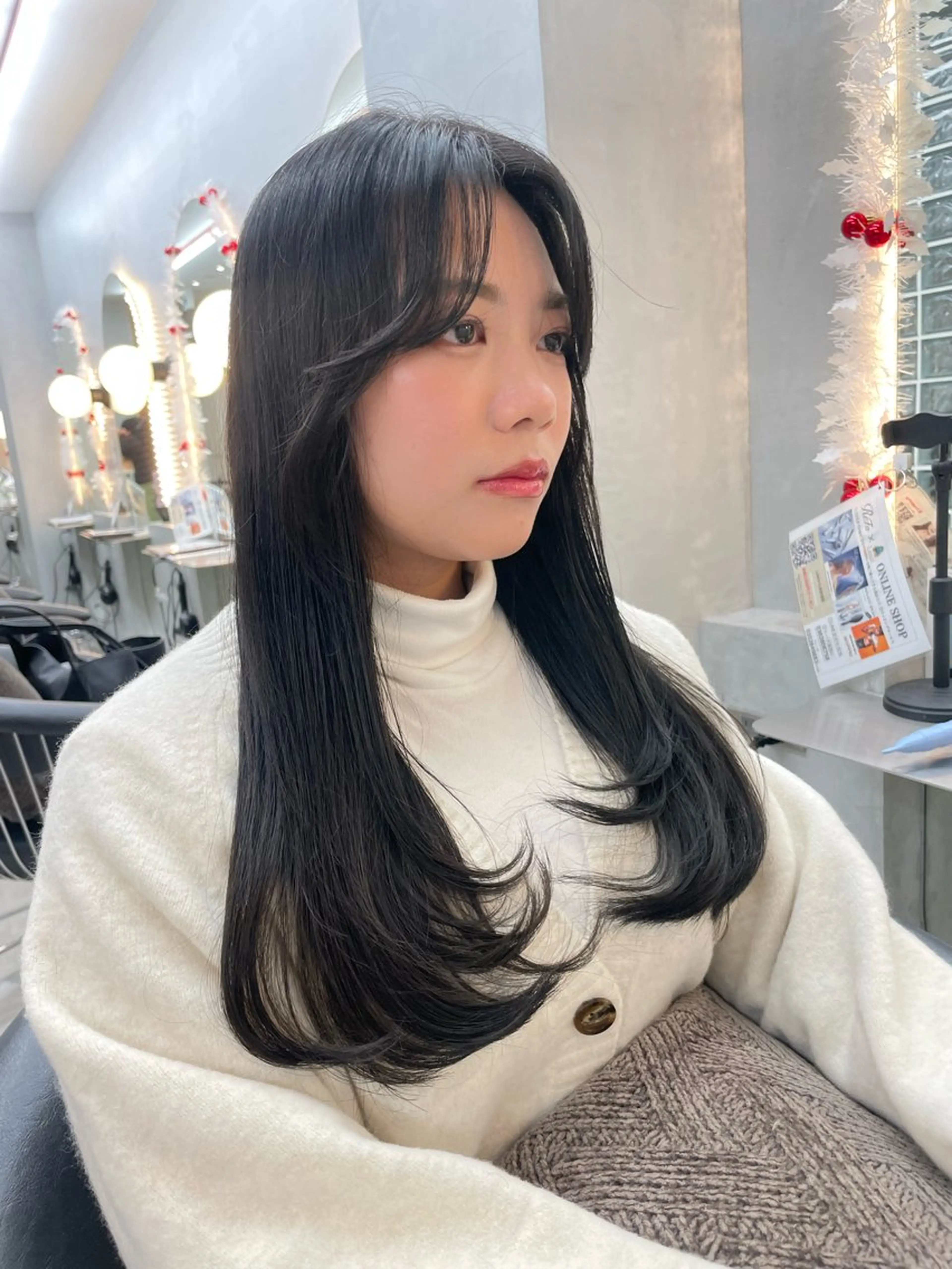 セミロング Misaki /ボブ/縮毛矯正のヘアスタイル