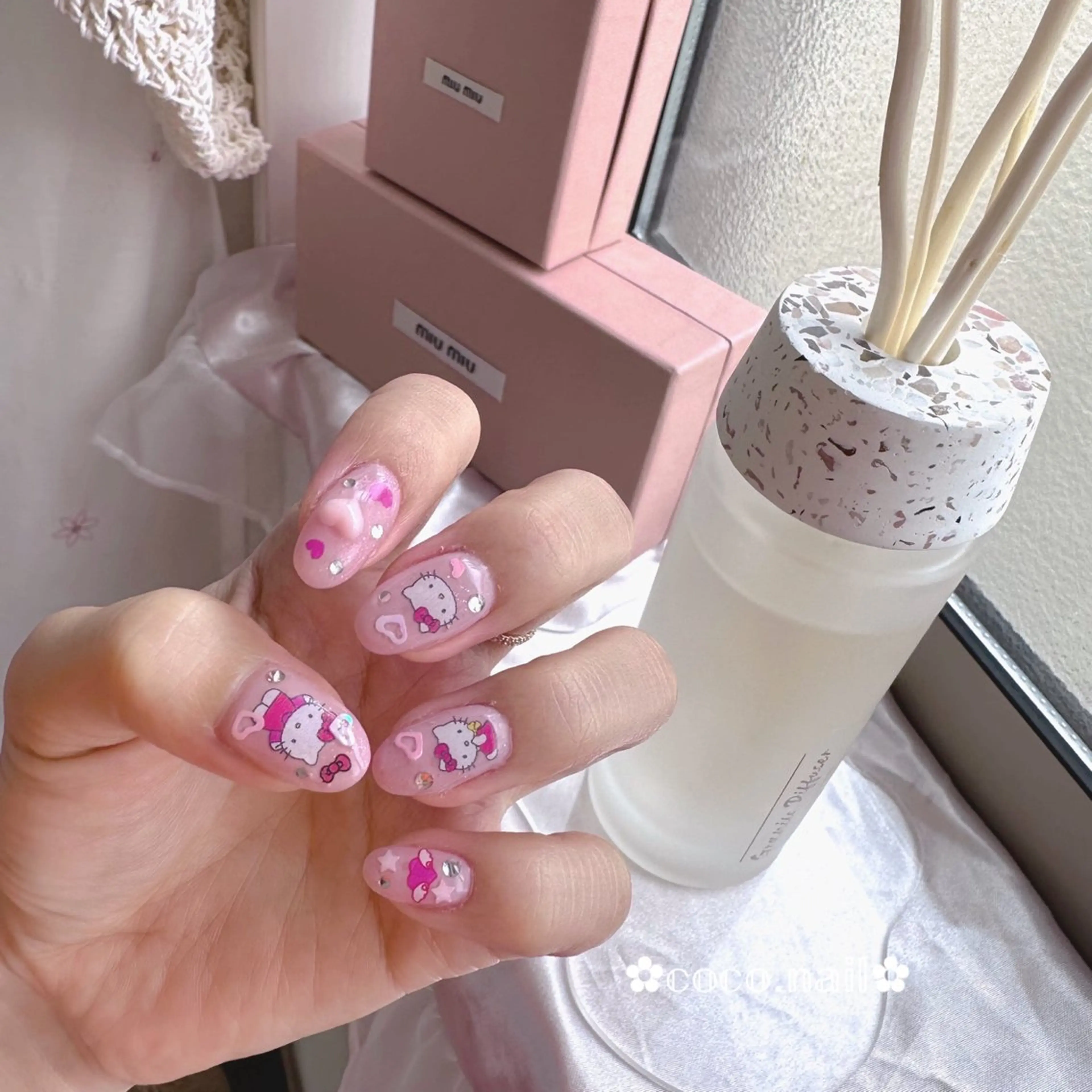 ネイル ハンドネイル lili.nail y2k/ワンホンのネイルデザイン