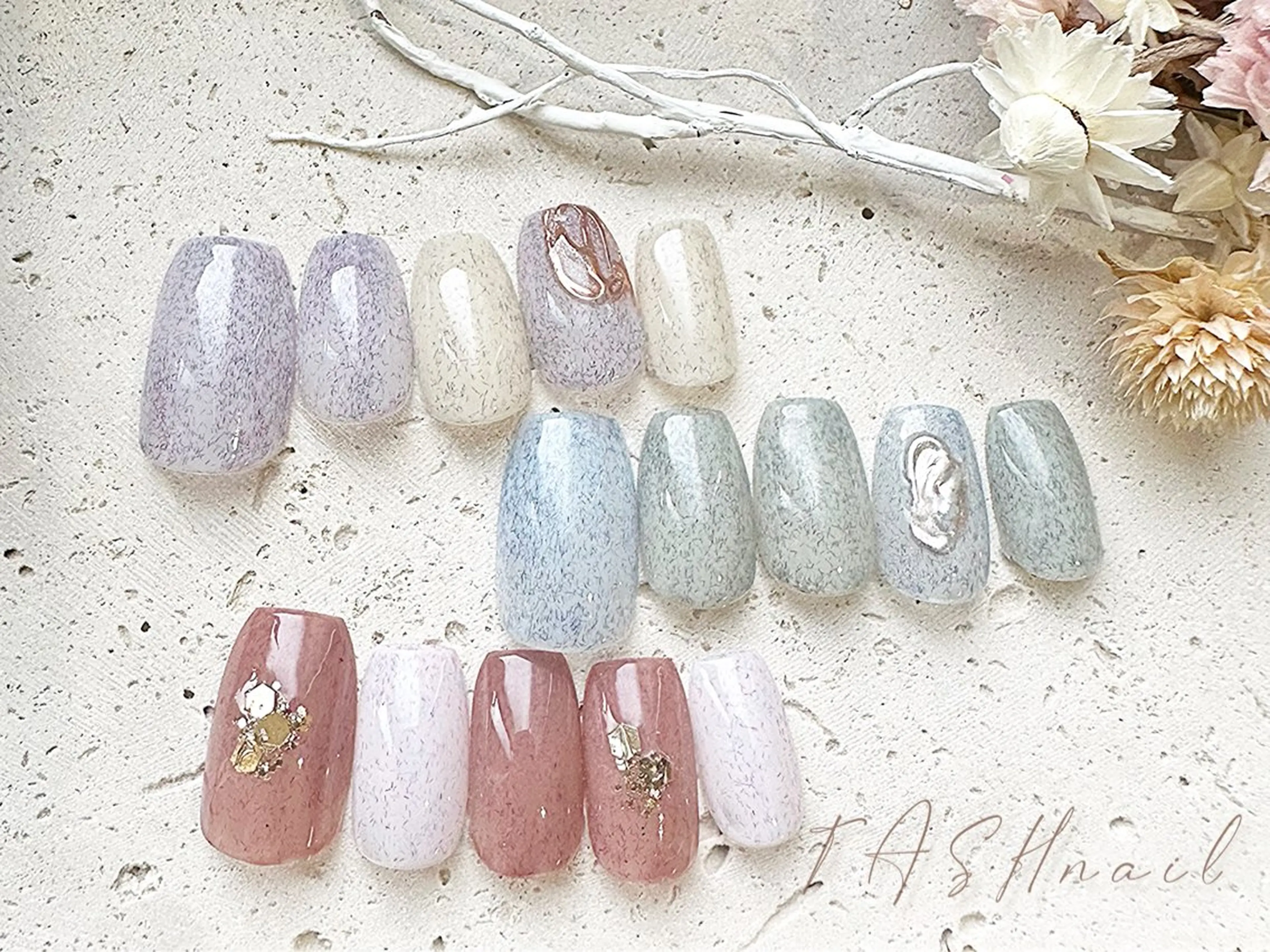 ネイル TASH nailのネイルデザイン