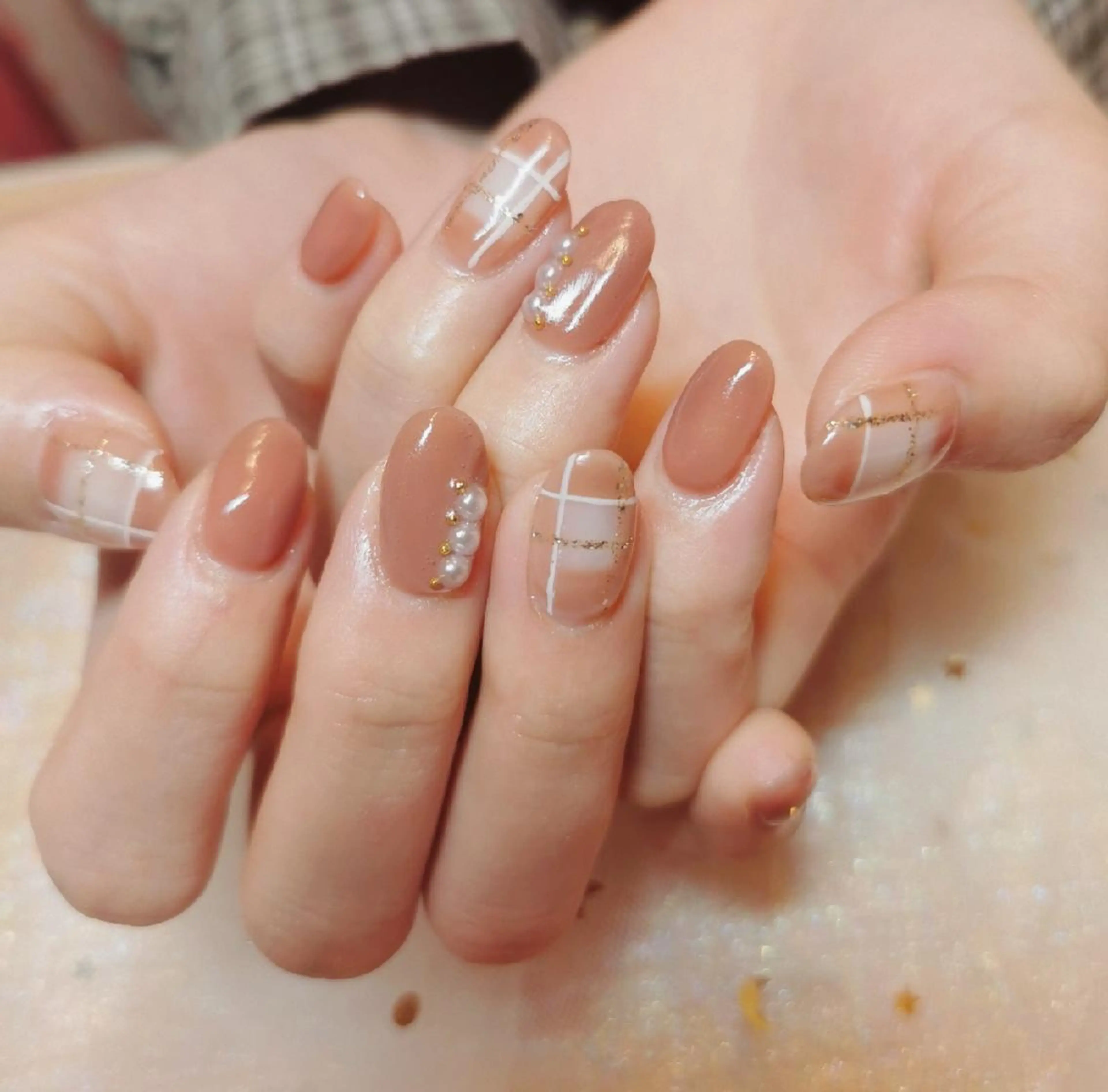 ミディアム ネイル ネイリストゆか💅 長さだし、深爪矯正のネイルデザイン