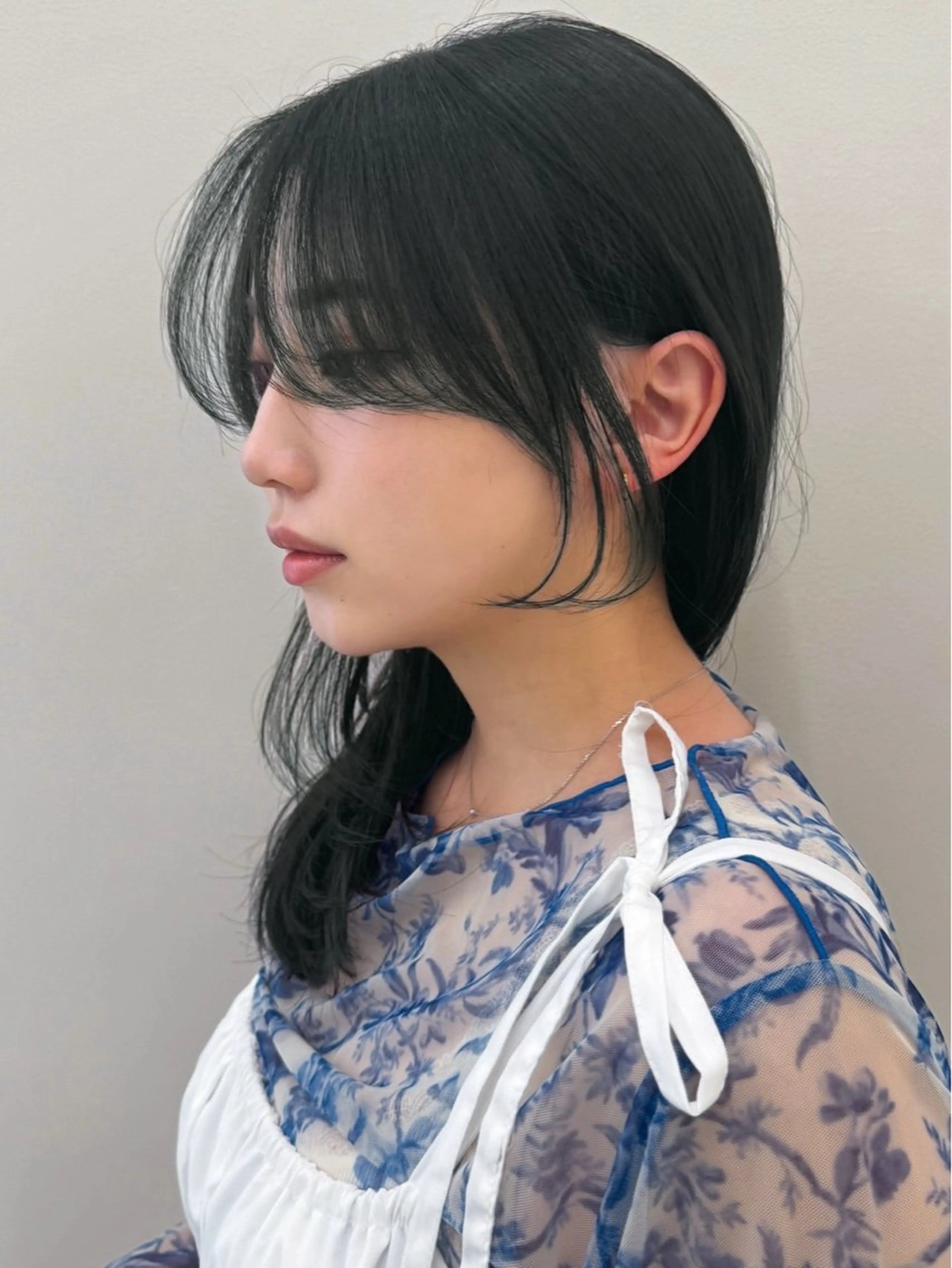 カラー グレージュ オリーブグレージュ オリーブグレー ヘアカラー トリートメント 古堅 一正のヘアスタイル