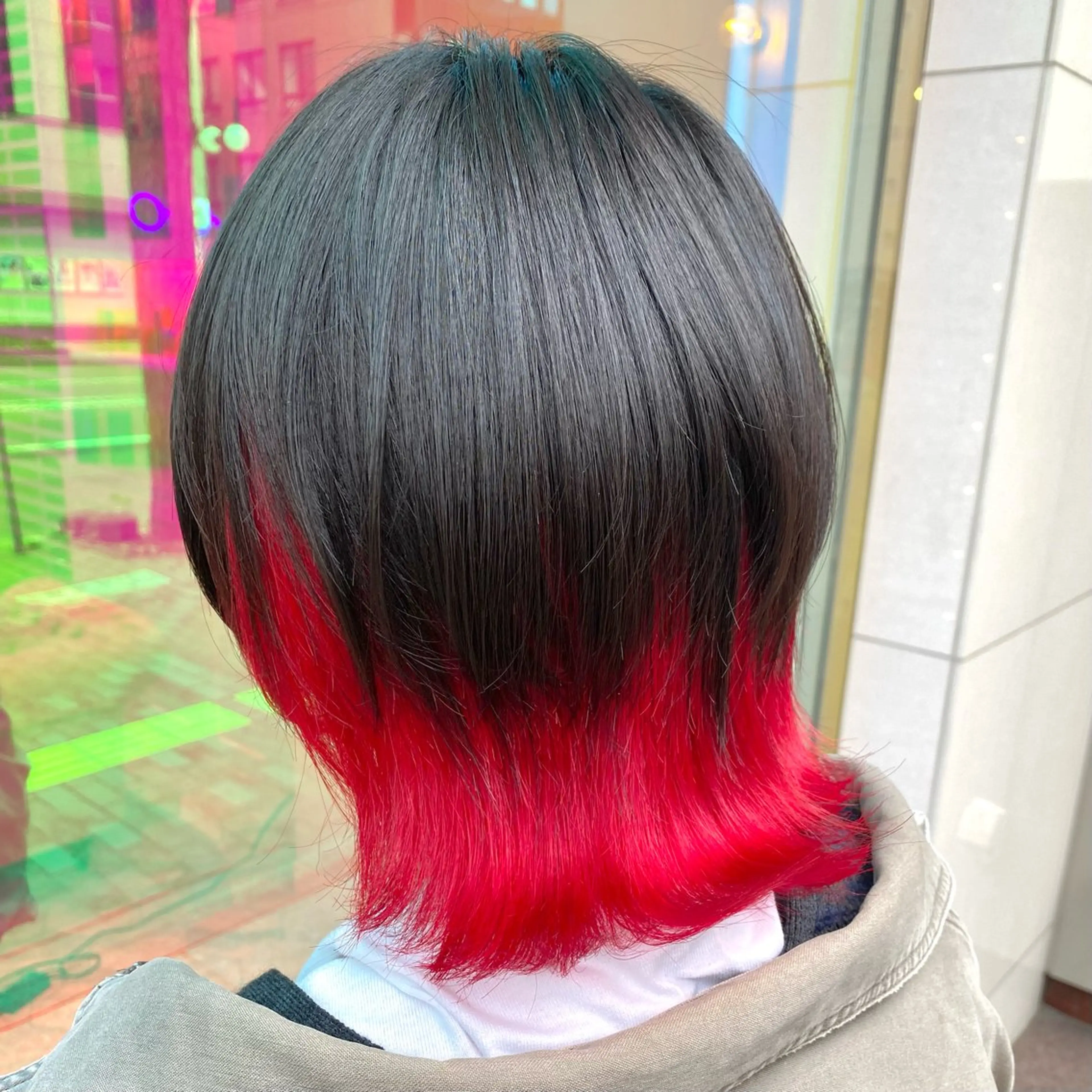 ショート カラー 透けカラー/レイヤー /ウルフ/🫧みずほのヘアスタイル