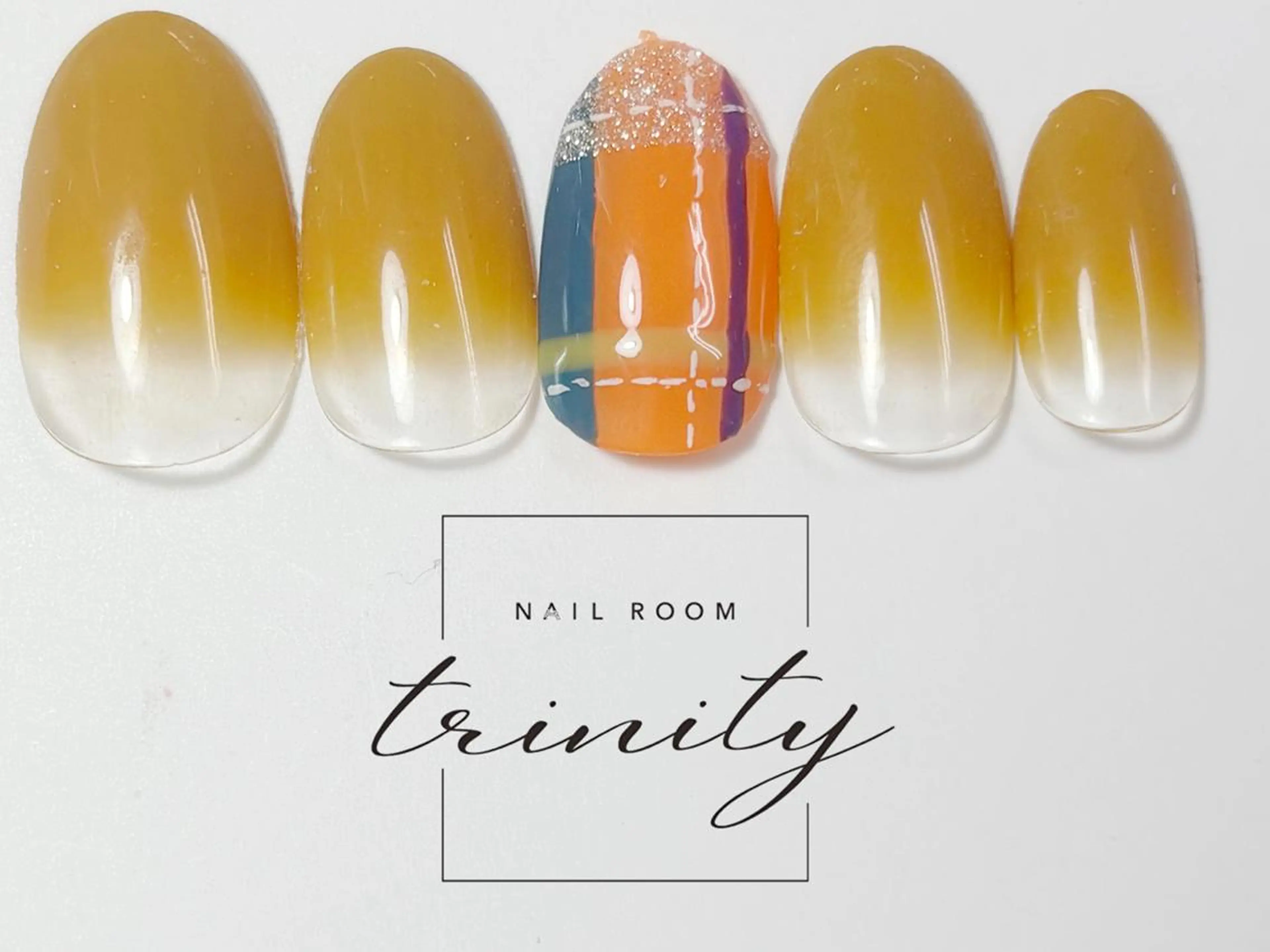 ネイル ハンドネイル Trinity staffのネイルデザイン