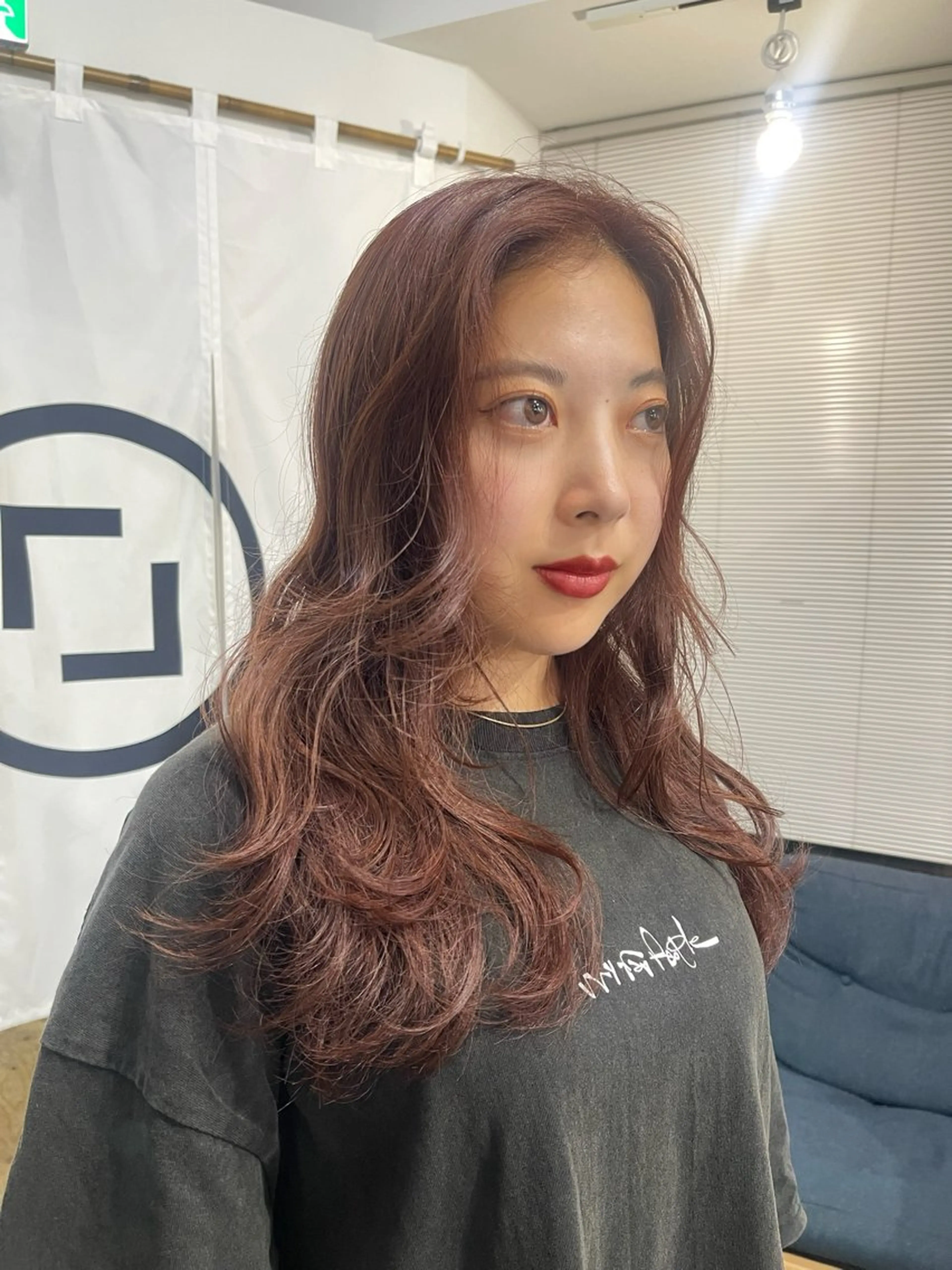 カラー kiyoka /外苑前、表参道のヘアスタイル