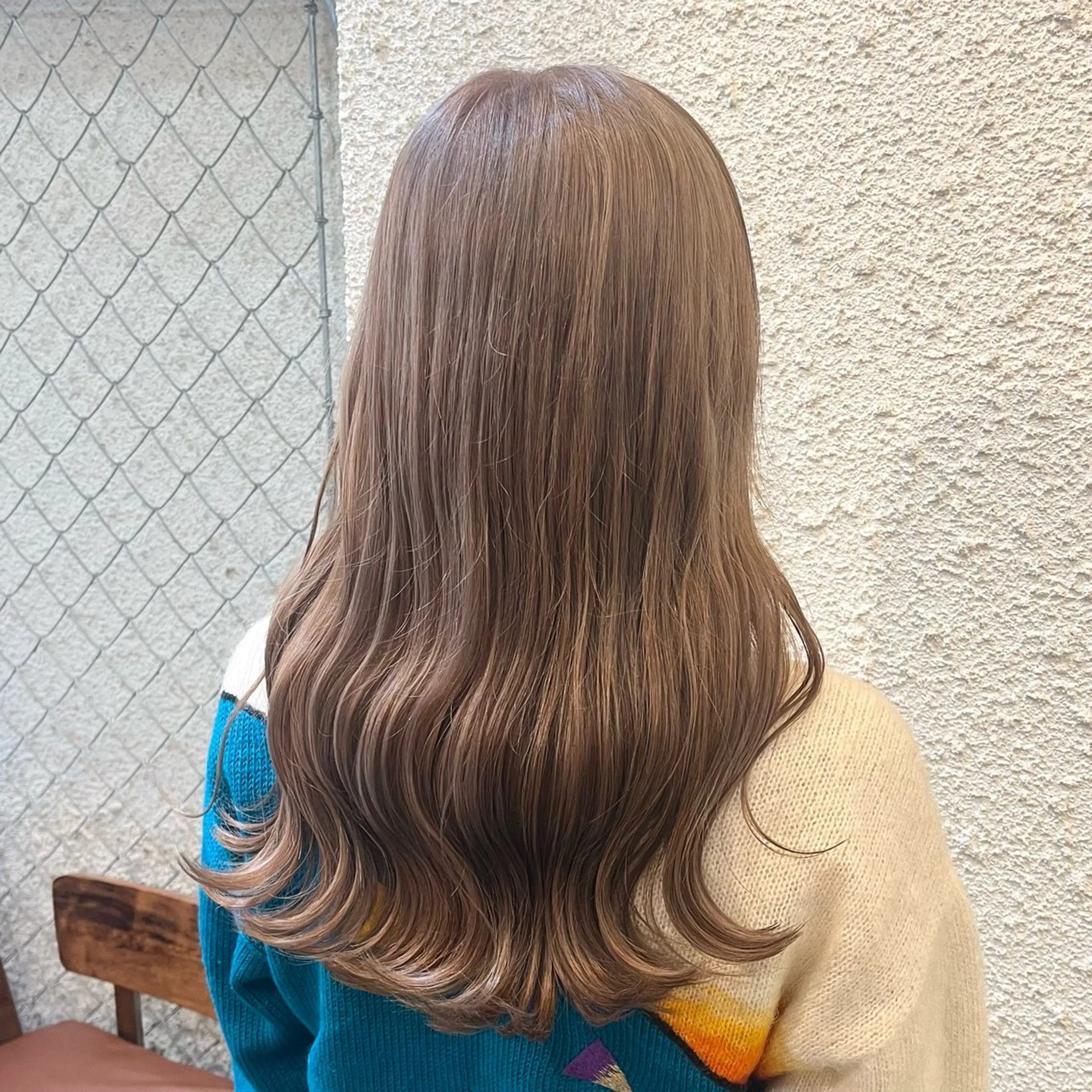 【⭐️ケアブリーチ＋ワンカラー＋トリートメント⭐️】切れ毛を作らないケアブリーチを使用💥の写真