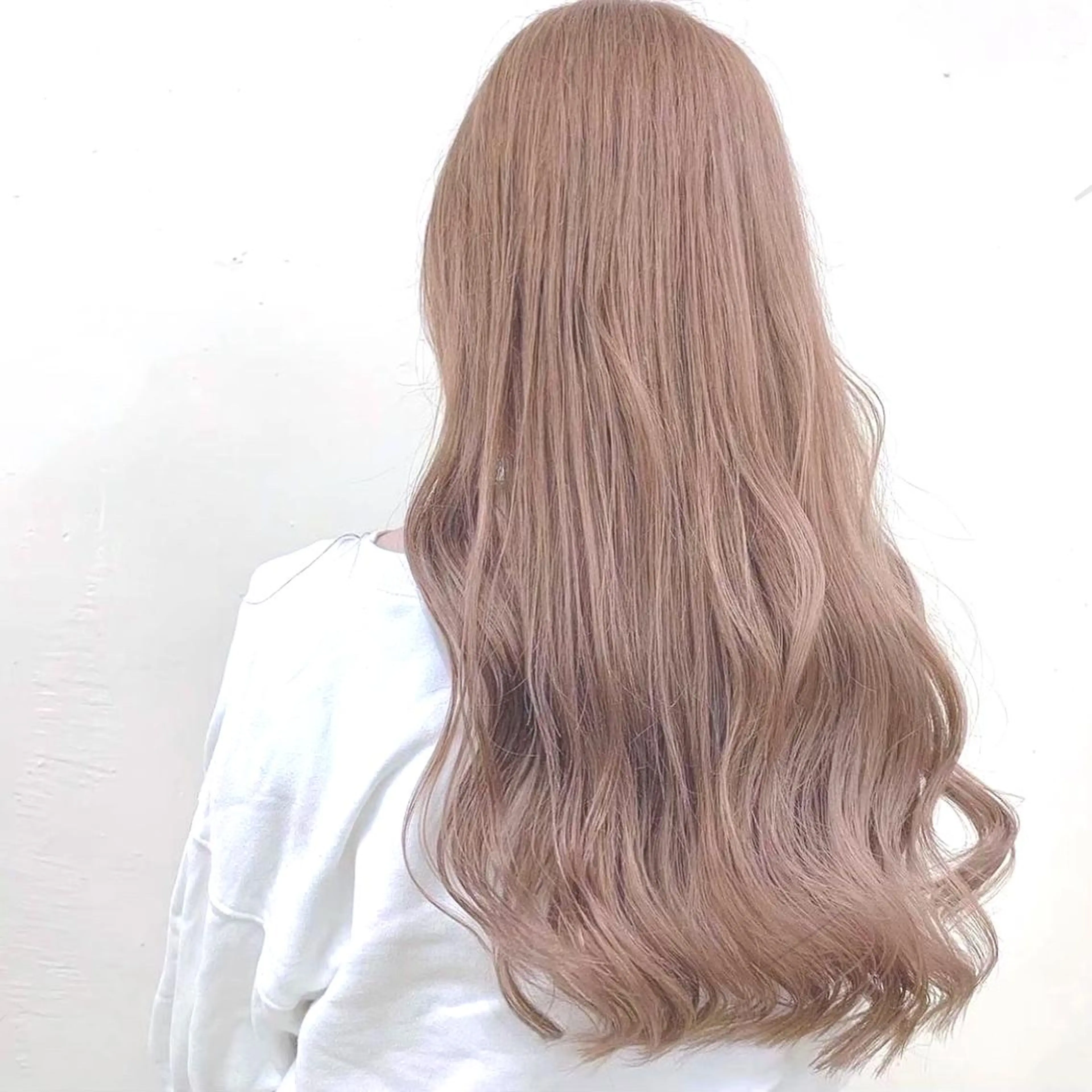 ロング カラー ヘアアレンジ ブリーチカラー 🩵MIZUKIのヘアスタイル