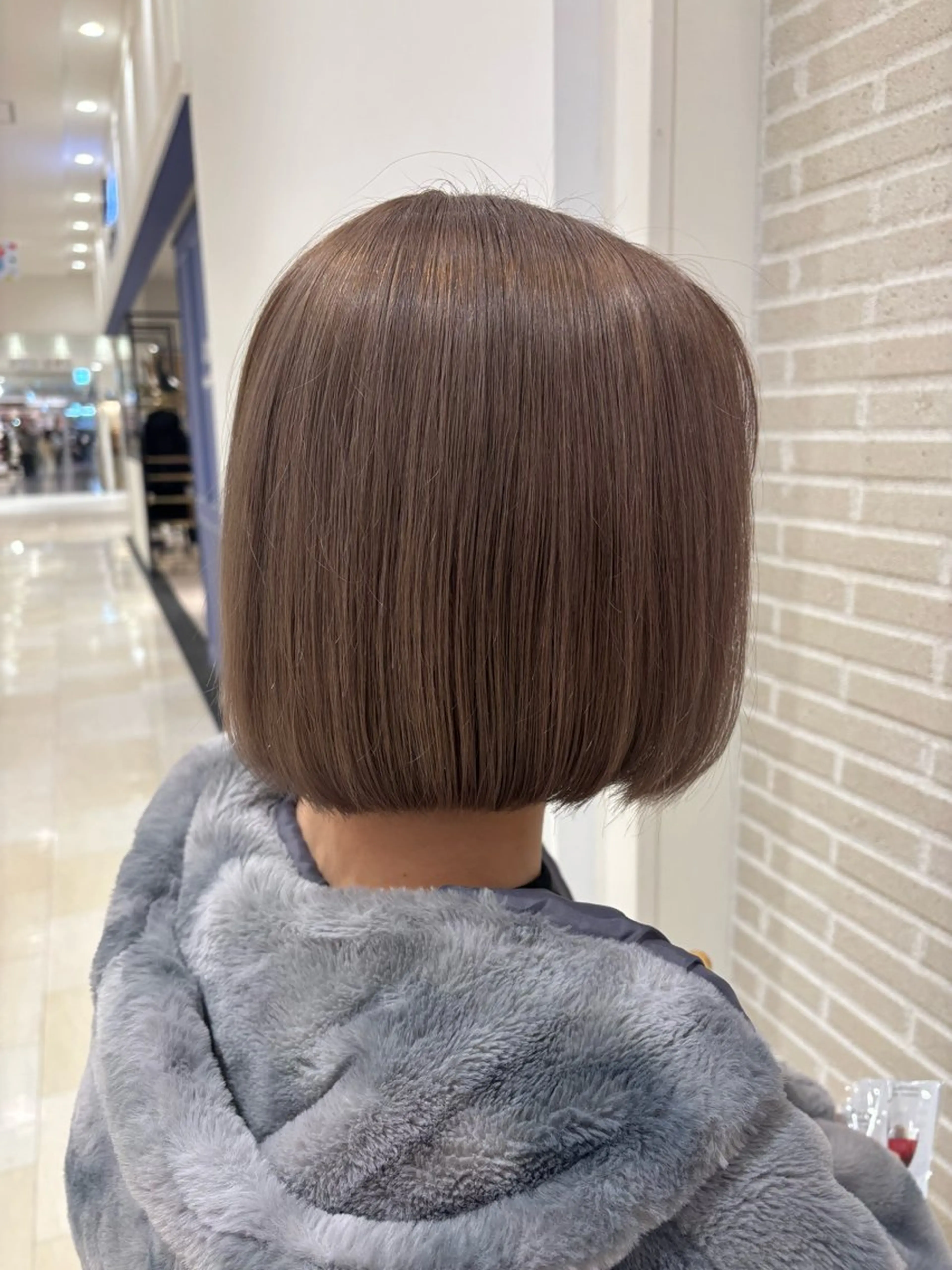 ショート カラー 六地蔵／透明感／ Sakamoto🎠のヘアスタイル