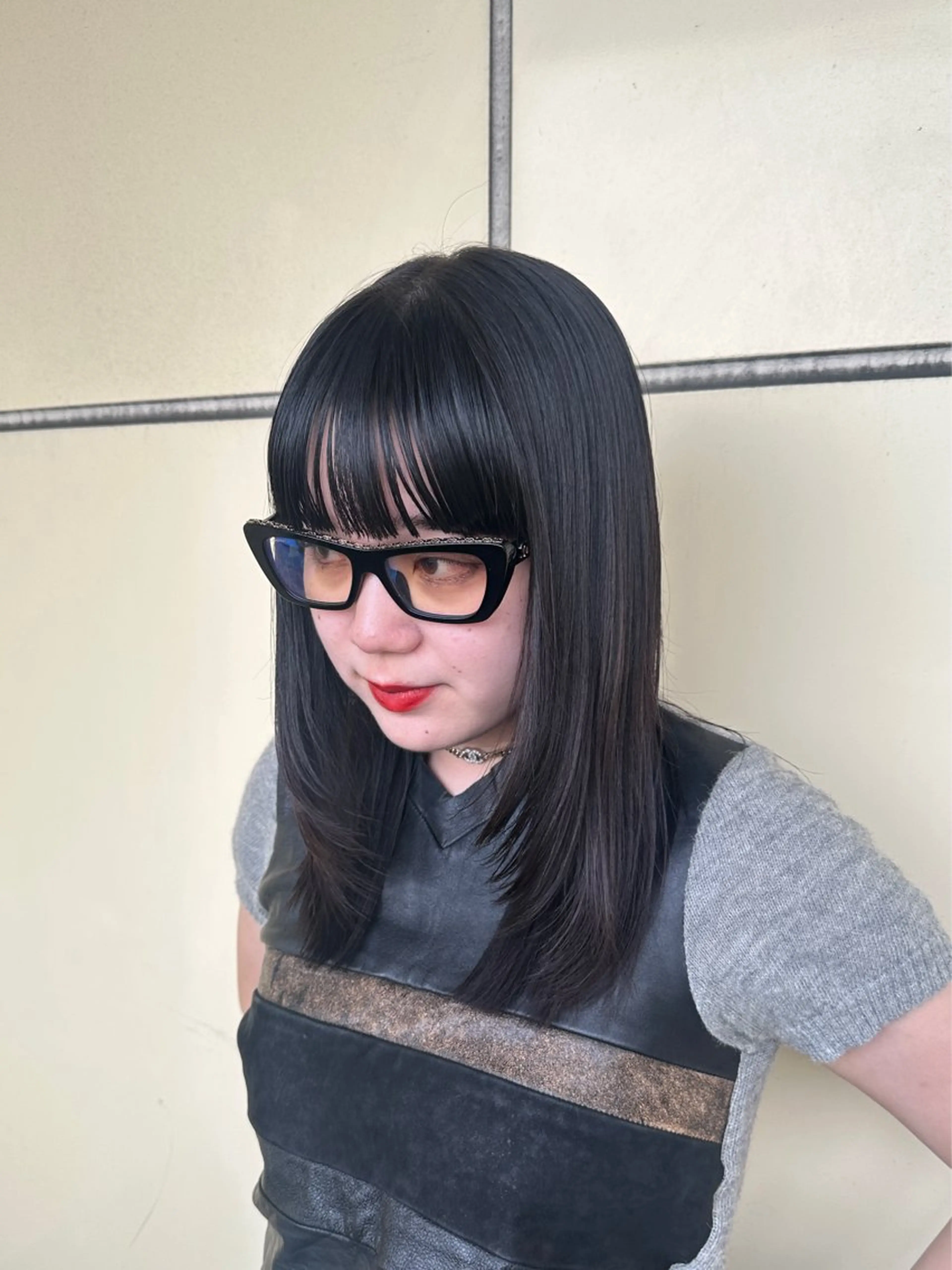 ミディアム カット 縮毛矯正 Y U  Iのヘアスタイル