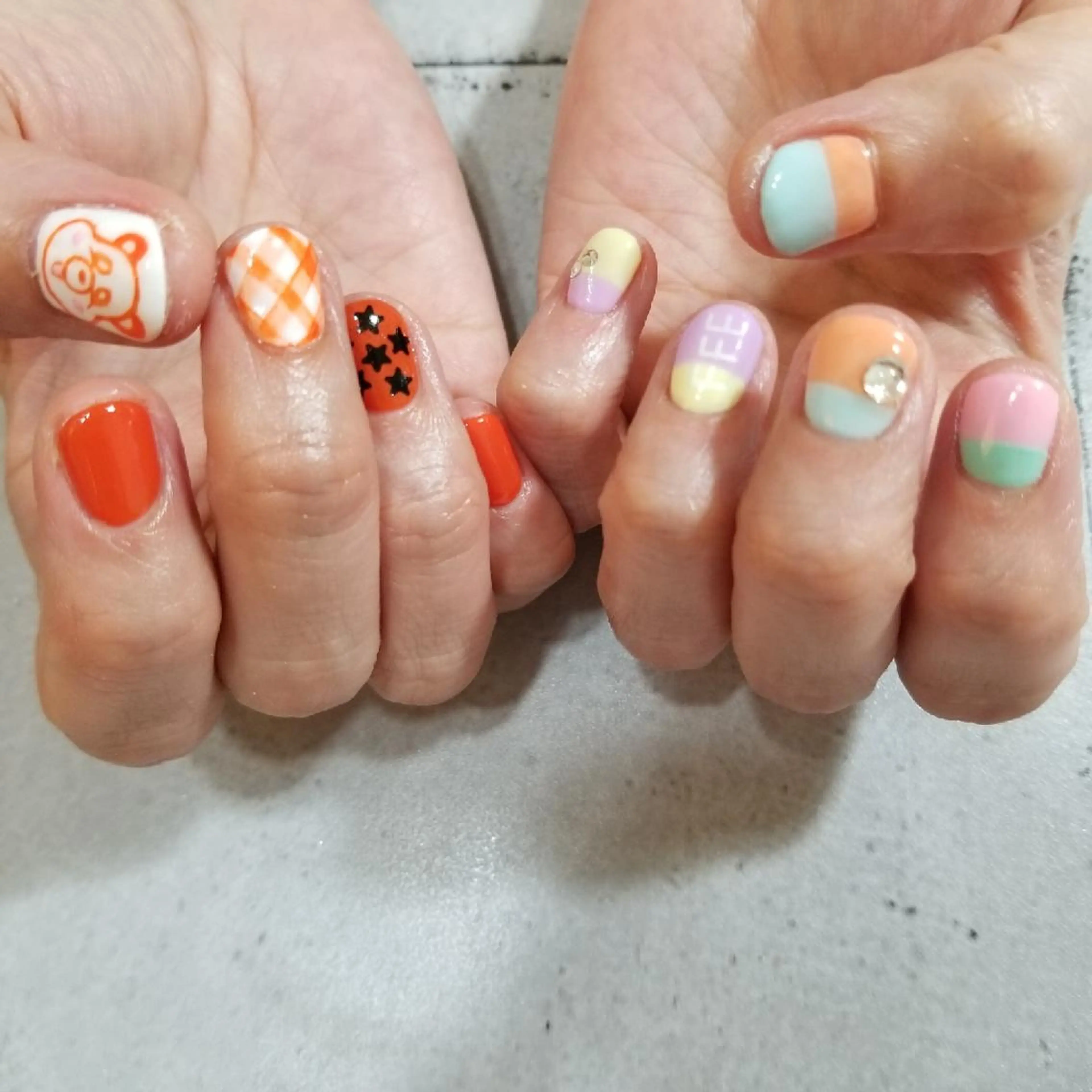 ネイル アートネイル nailatelier nijiiro.所属・nijiiro🌈 サトウのネイルデザイン