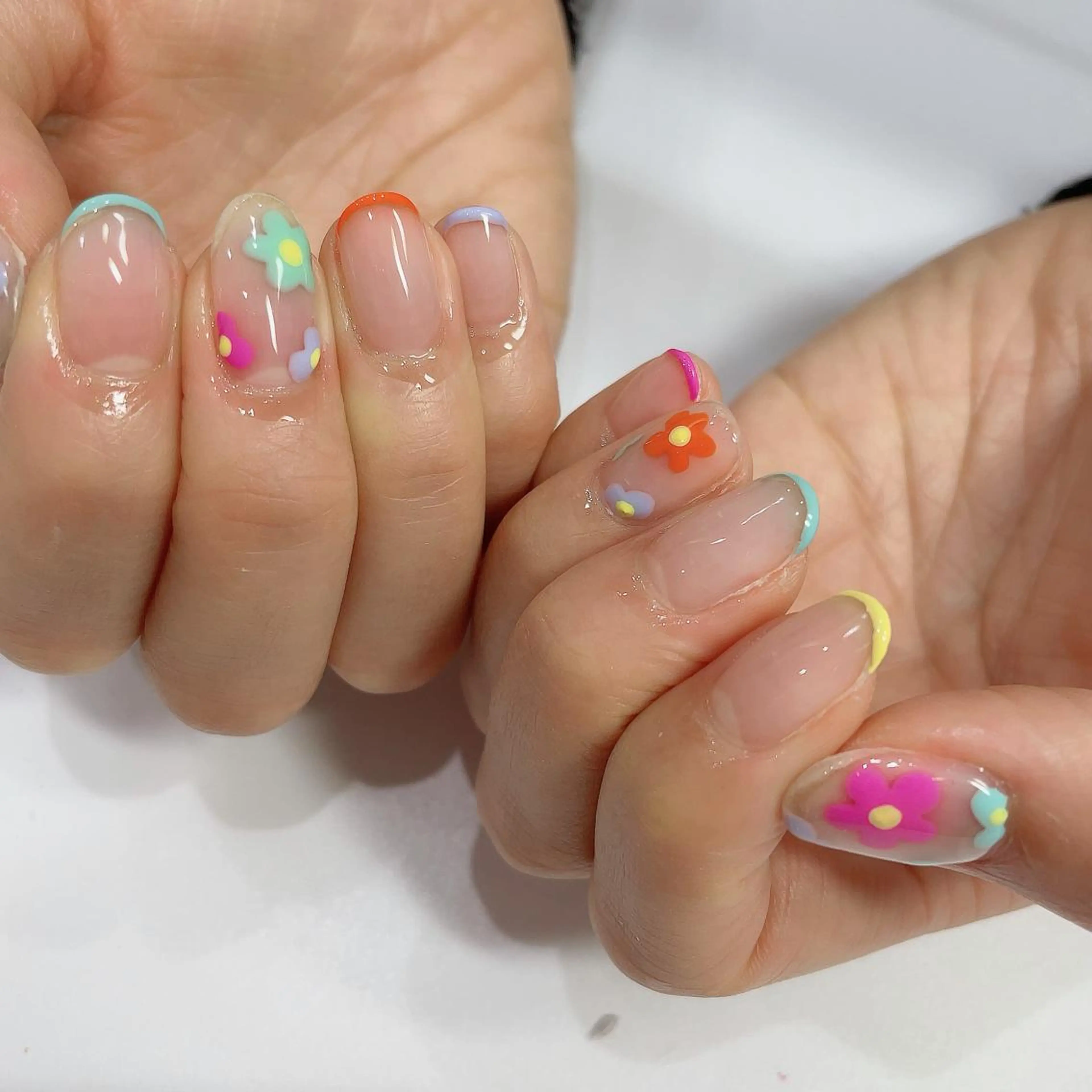 ネイル Serenity by Mari所属・Shinozaki mariのネイルデザイン